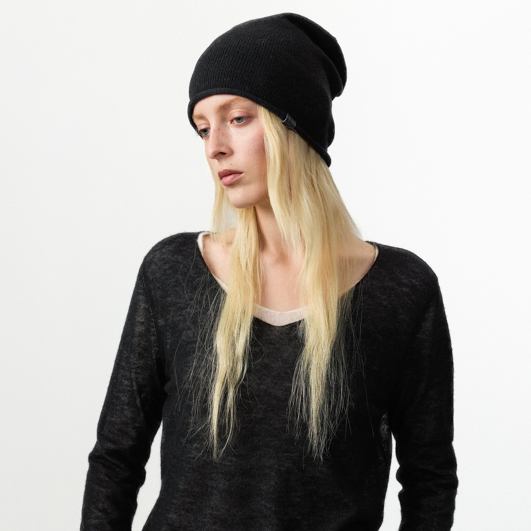 CUBIC 100% Wool Knit Beanie-5