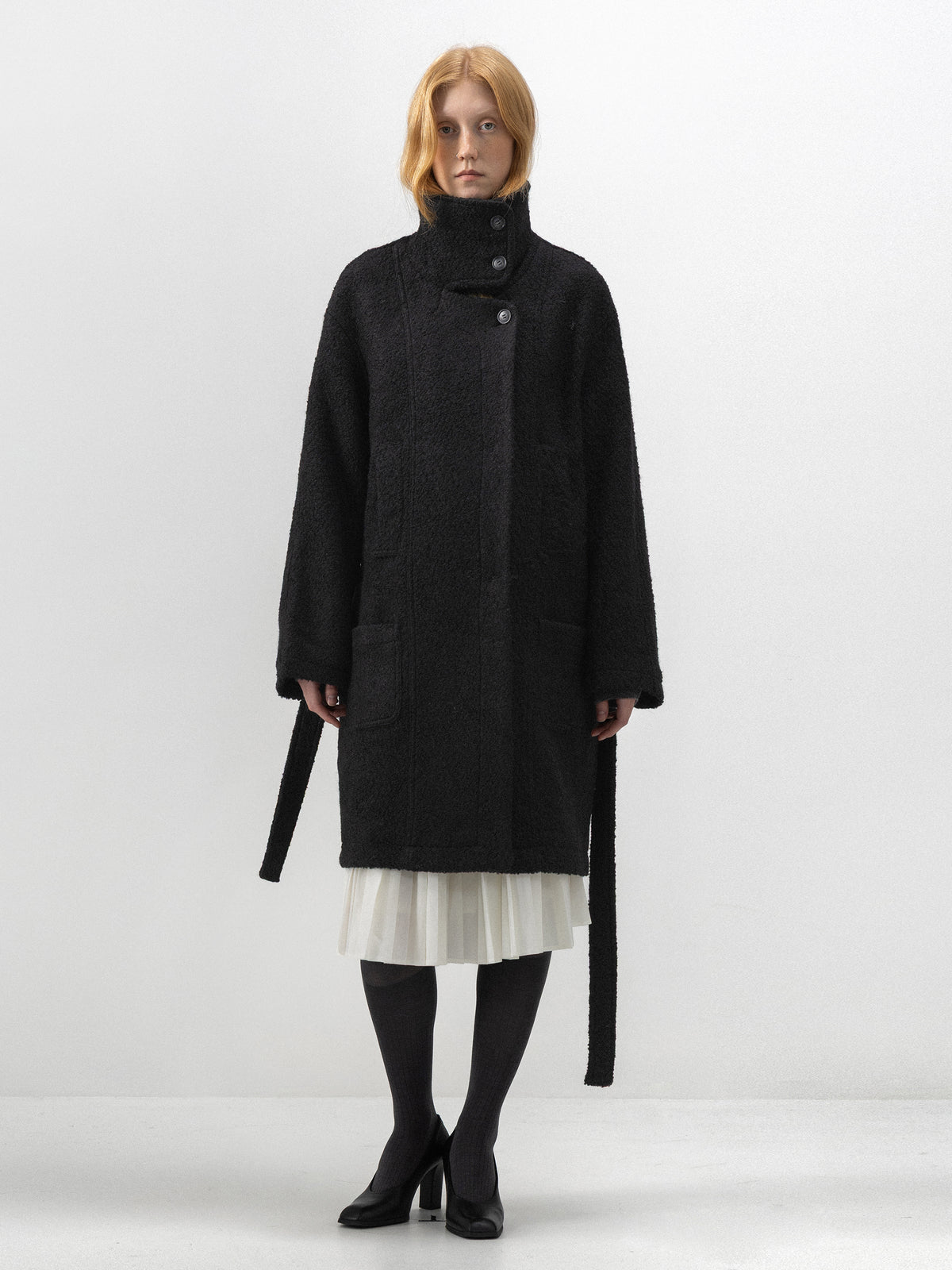 CUBIC Stand-Collar Cape-Style Wool Coat-5