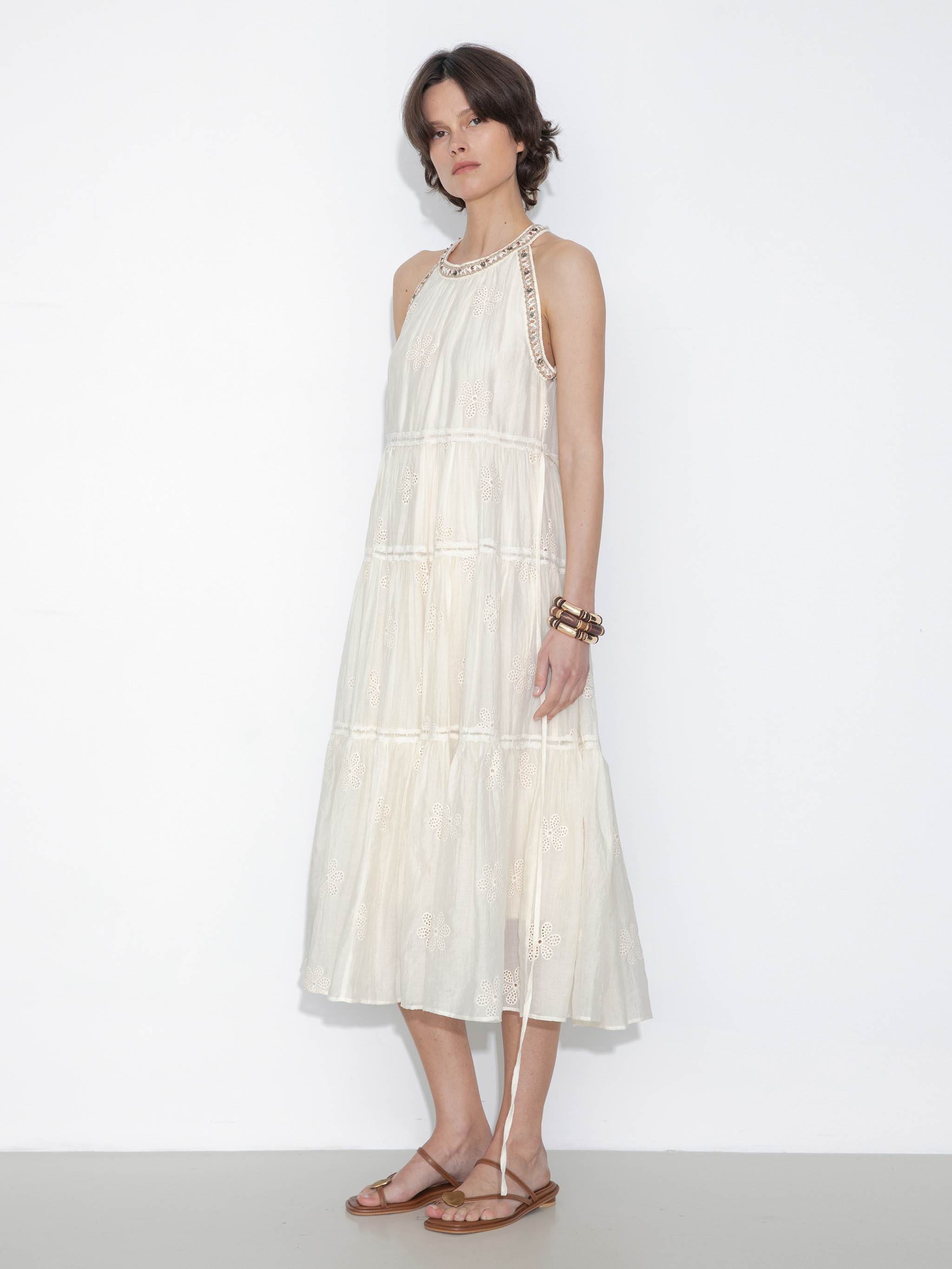 A-Line Halter Round-Neck Embroidered Maxi Dress-4