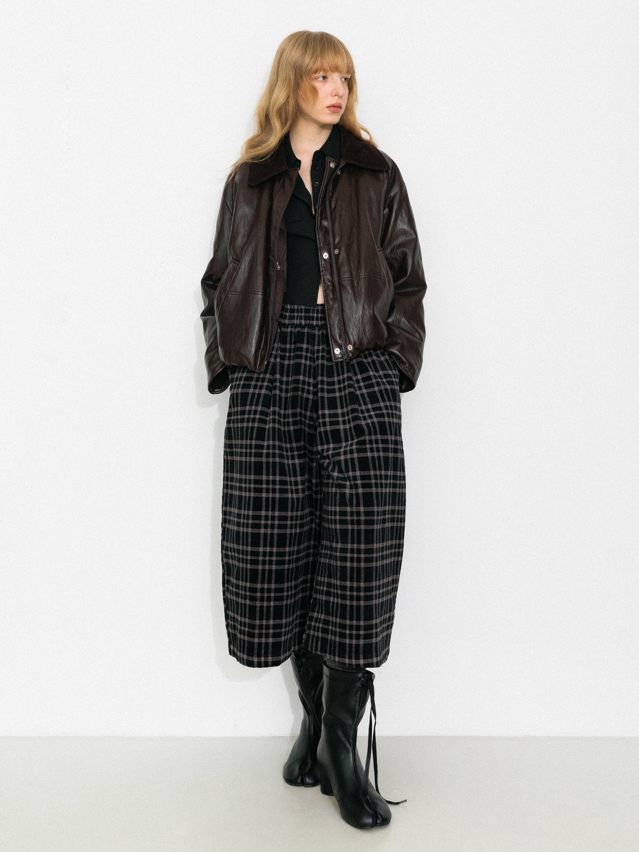 Corduroy Collar Convertible Leather Down Jacket-5