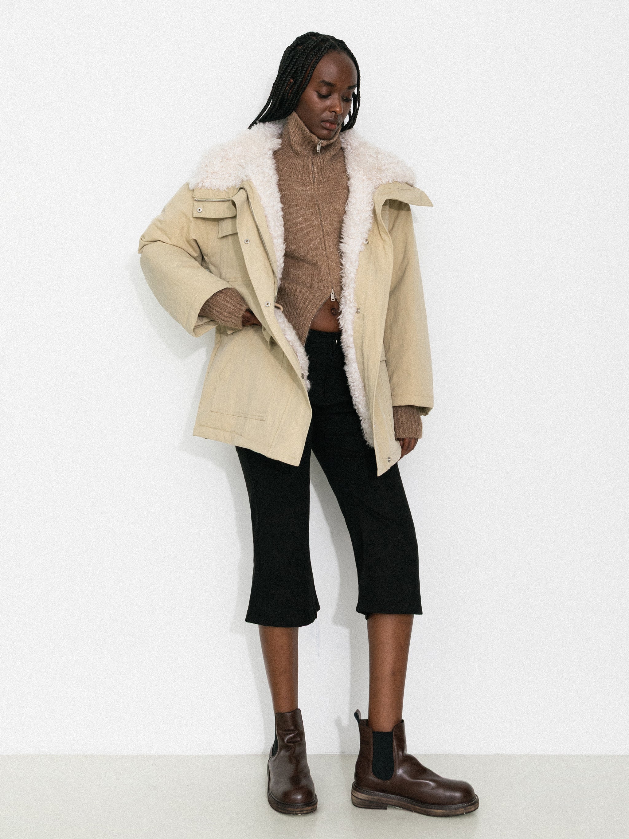 Loose-Fit Reversible Shearling Workwear Jacket-5