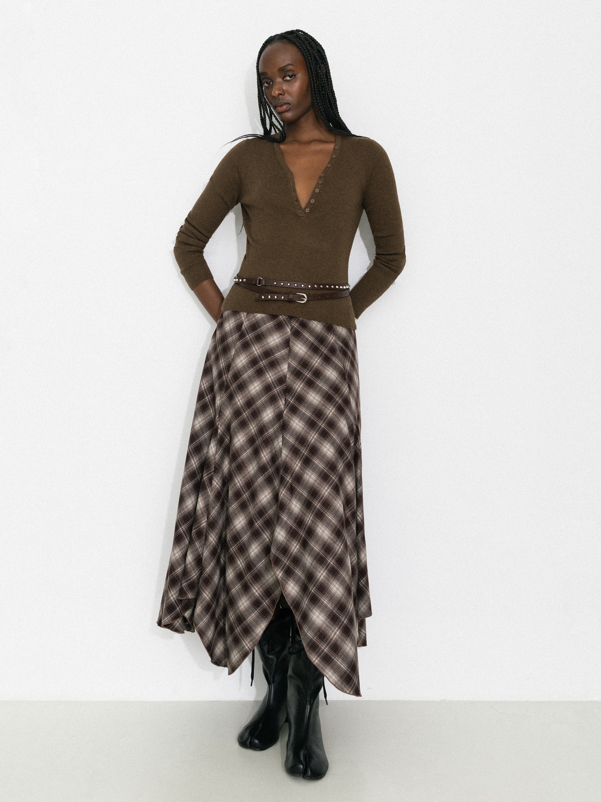 V-Neck Button-Front Fitted Knit Top-5