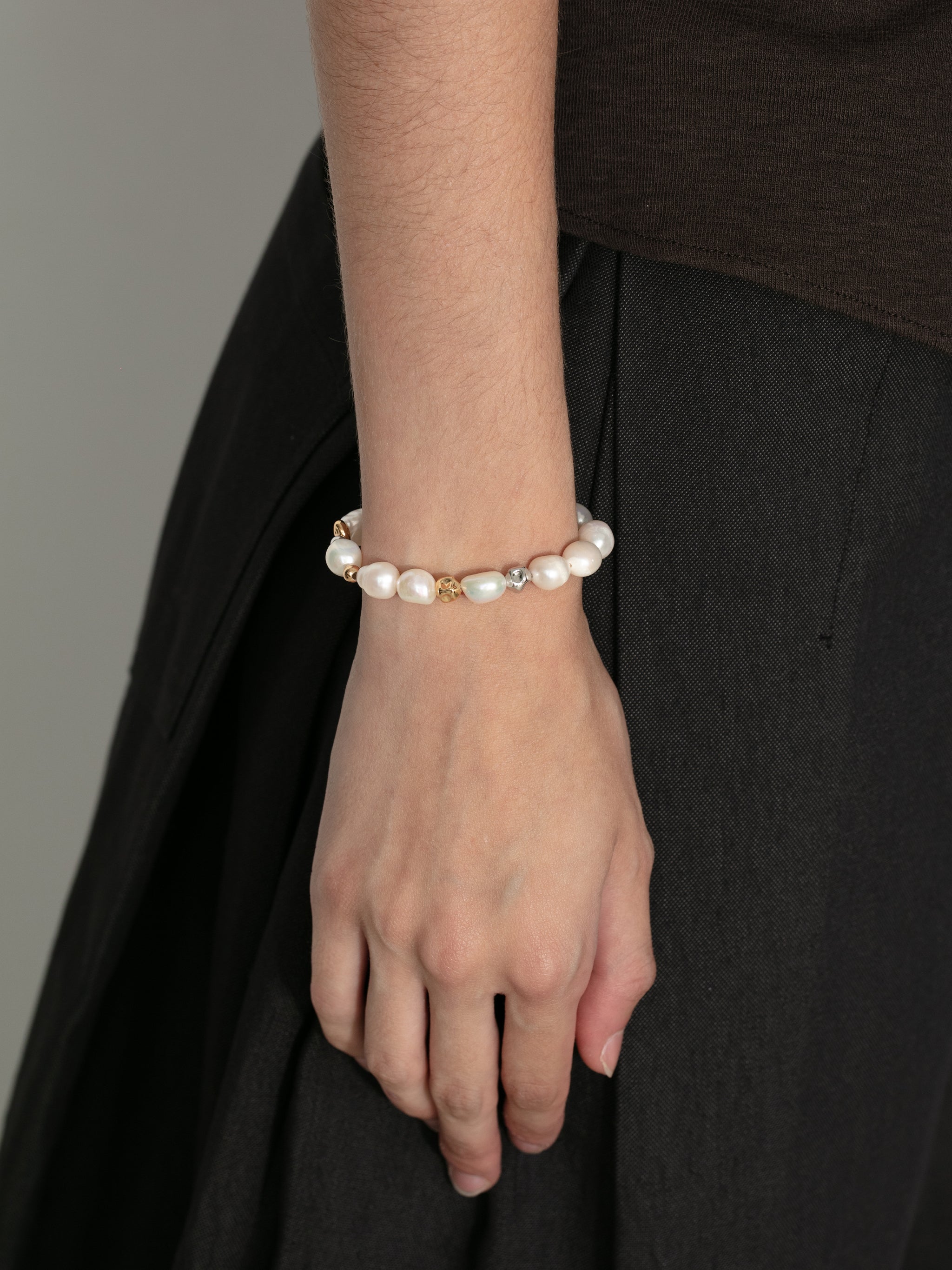Irregular Pearl Bracelet-5