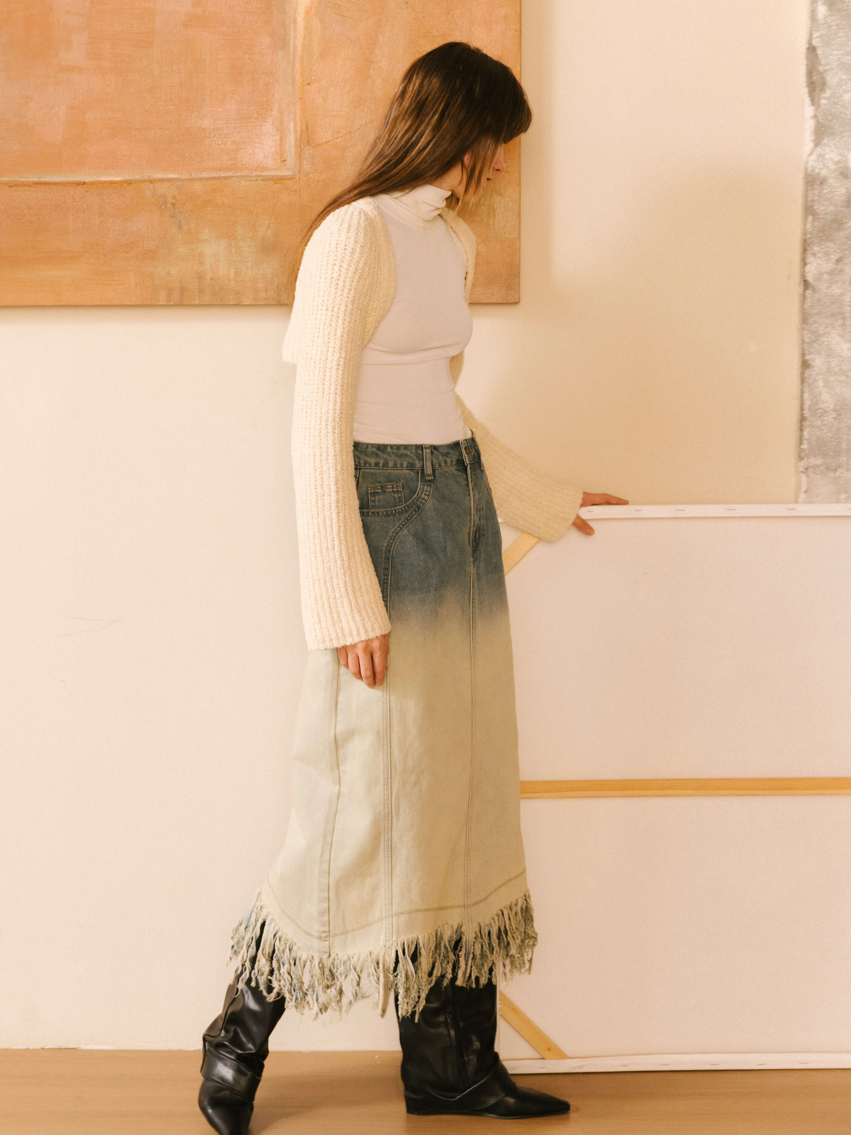 Stone Washed Demin Skirt with Frayed Hem-6