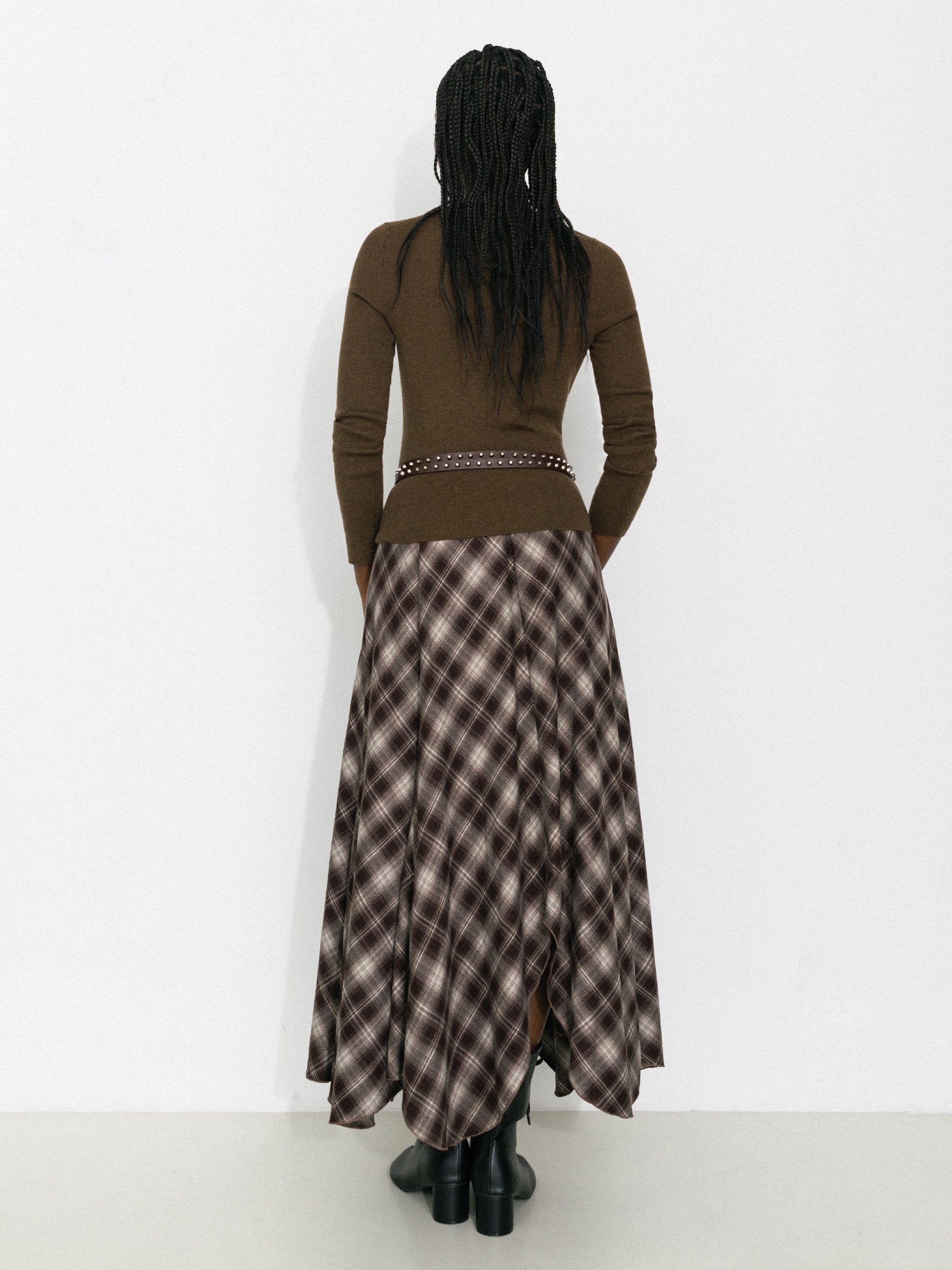 V-Neck Button-Front Fitted Knit Top-6