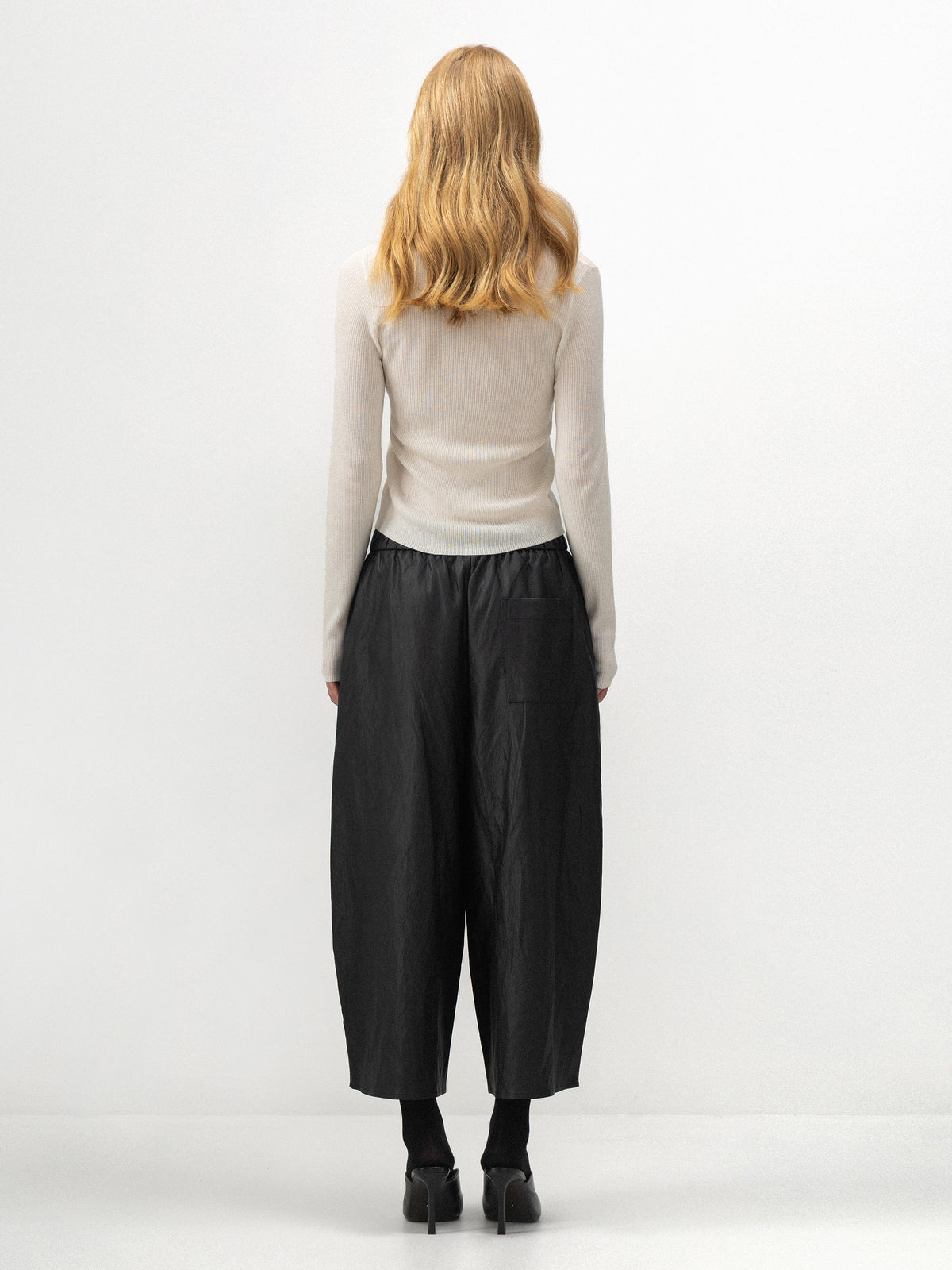 CUBIC High-Waisted Faux Leather Cropped Trousers-6