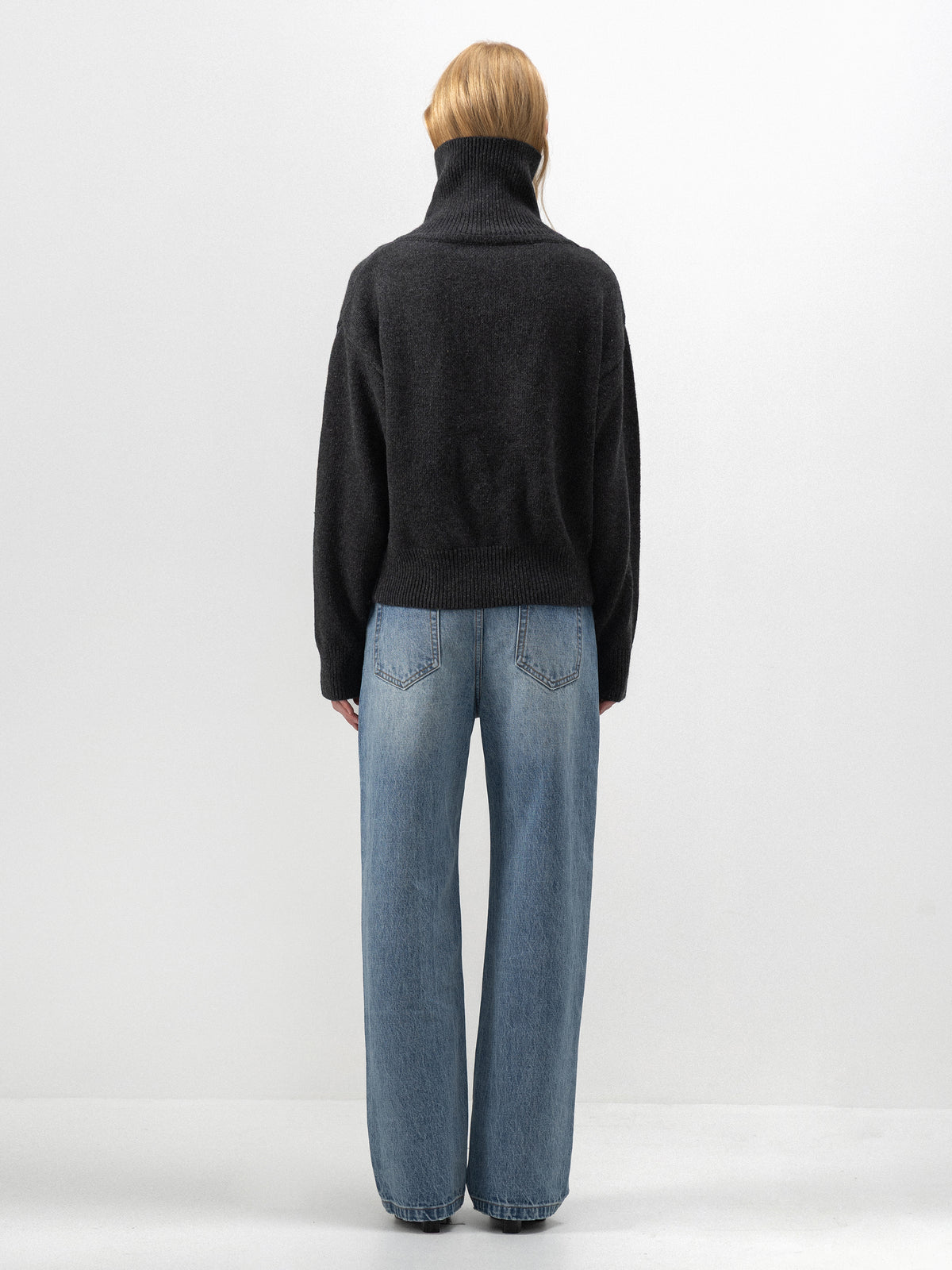 CUBIC Toggle High-Neck Knit Sweater-6