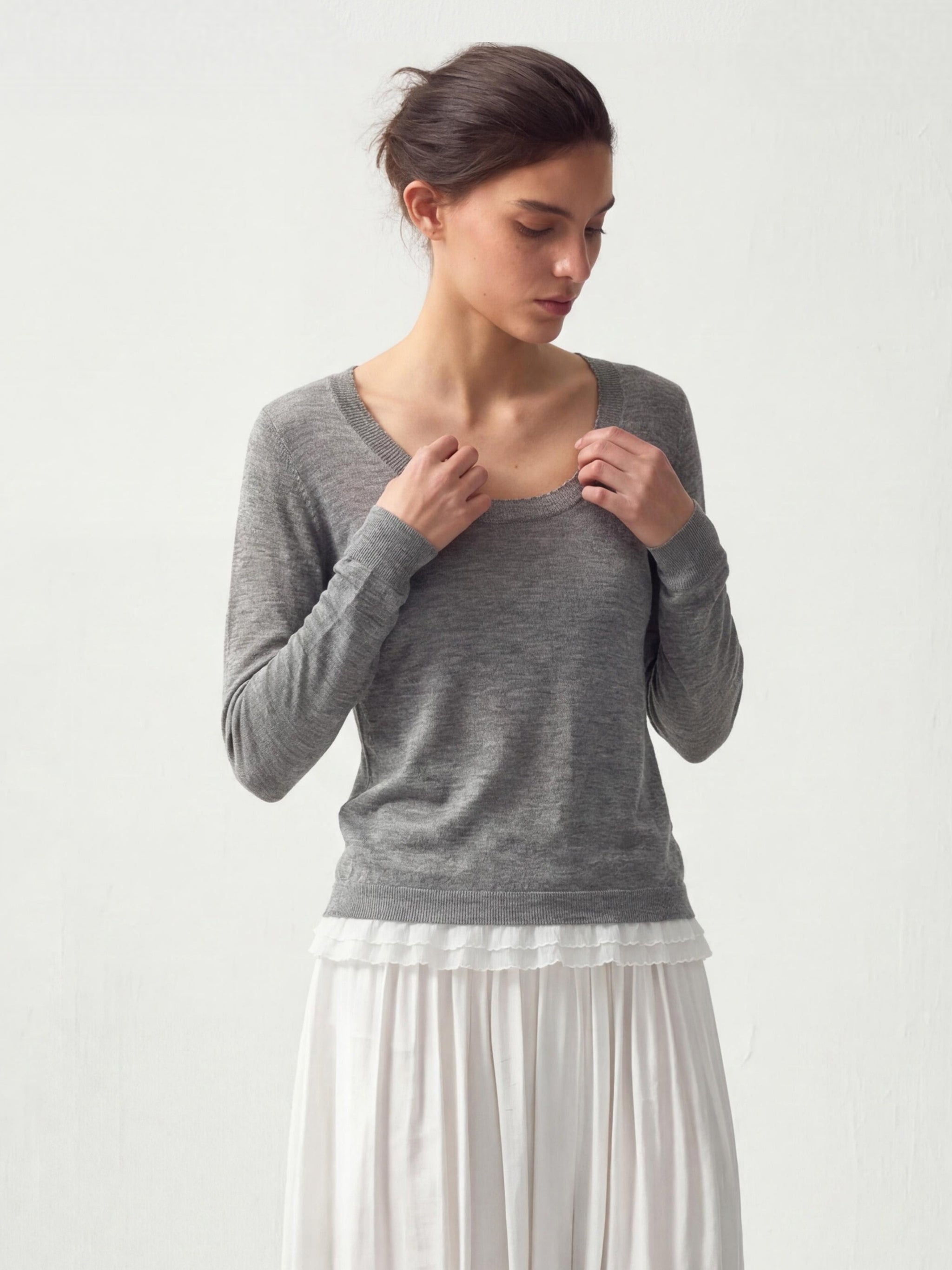 CUBIC Lace Trim Cropped Knit Top-2