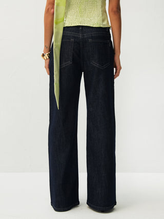 CUBIC Classic Straight Leg Jeans