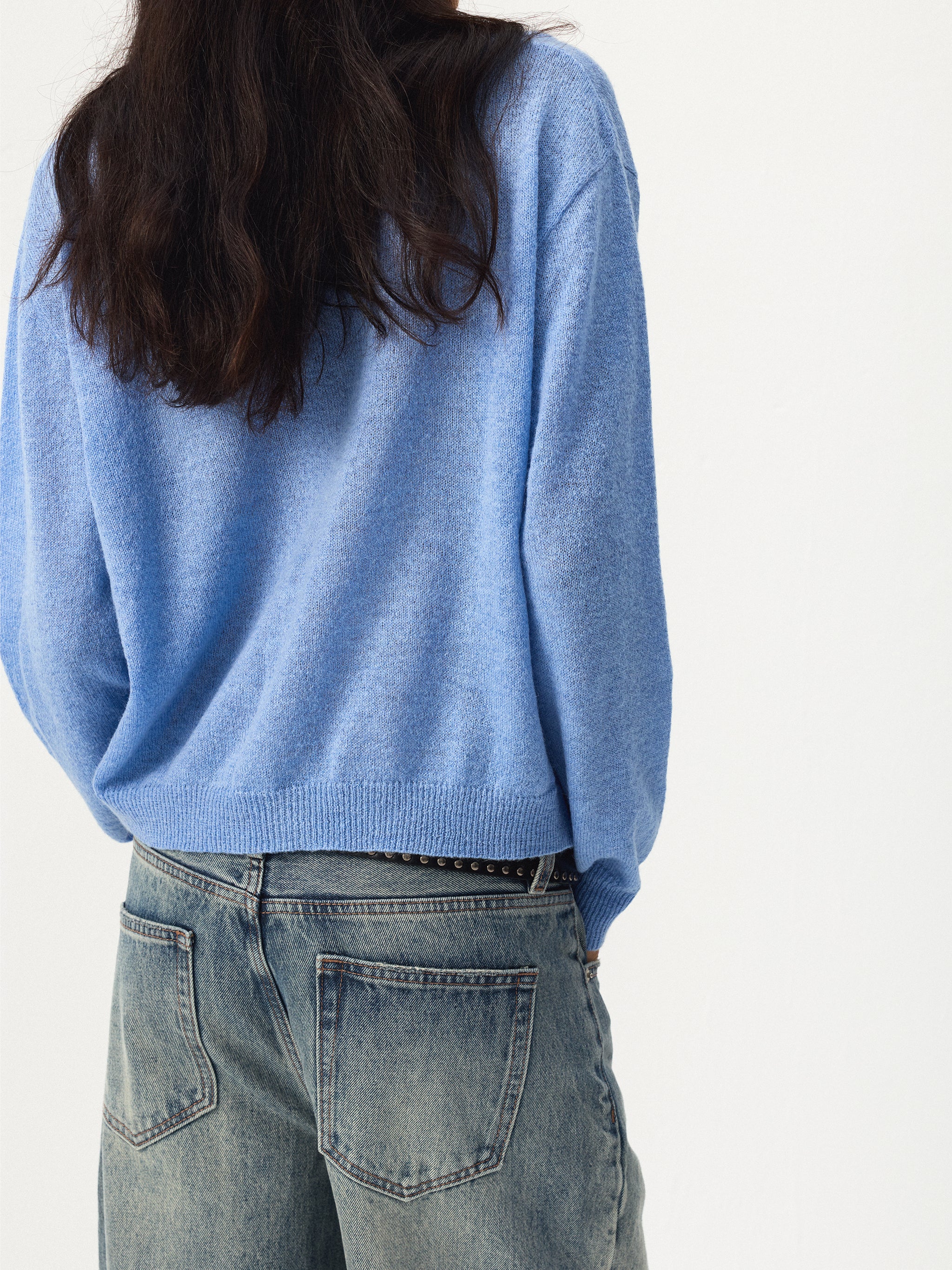CUBIC Relaxed V-Neck Knit Cardigan-6