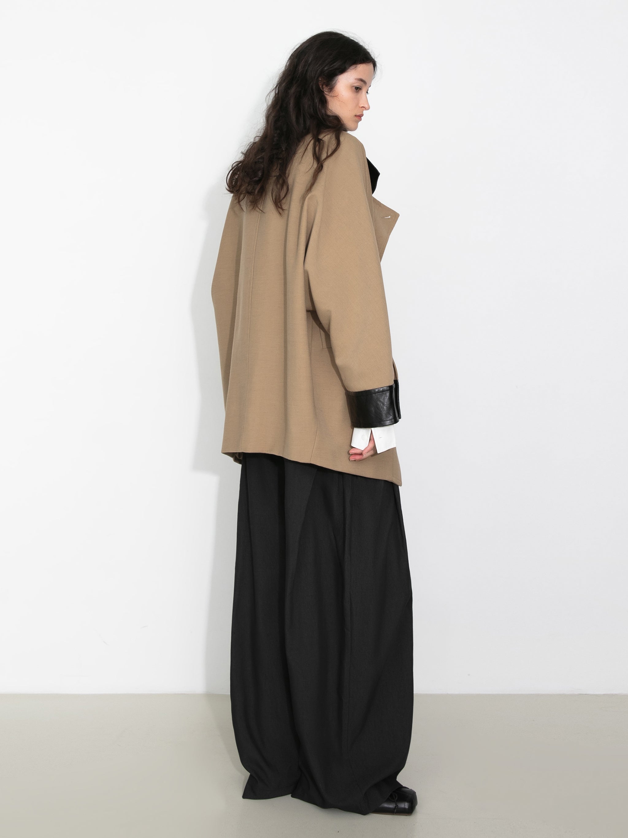 Cropped Contrast-Trim Oversized Trench Jacket-6