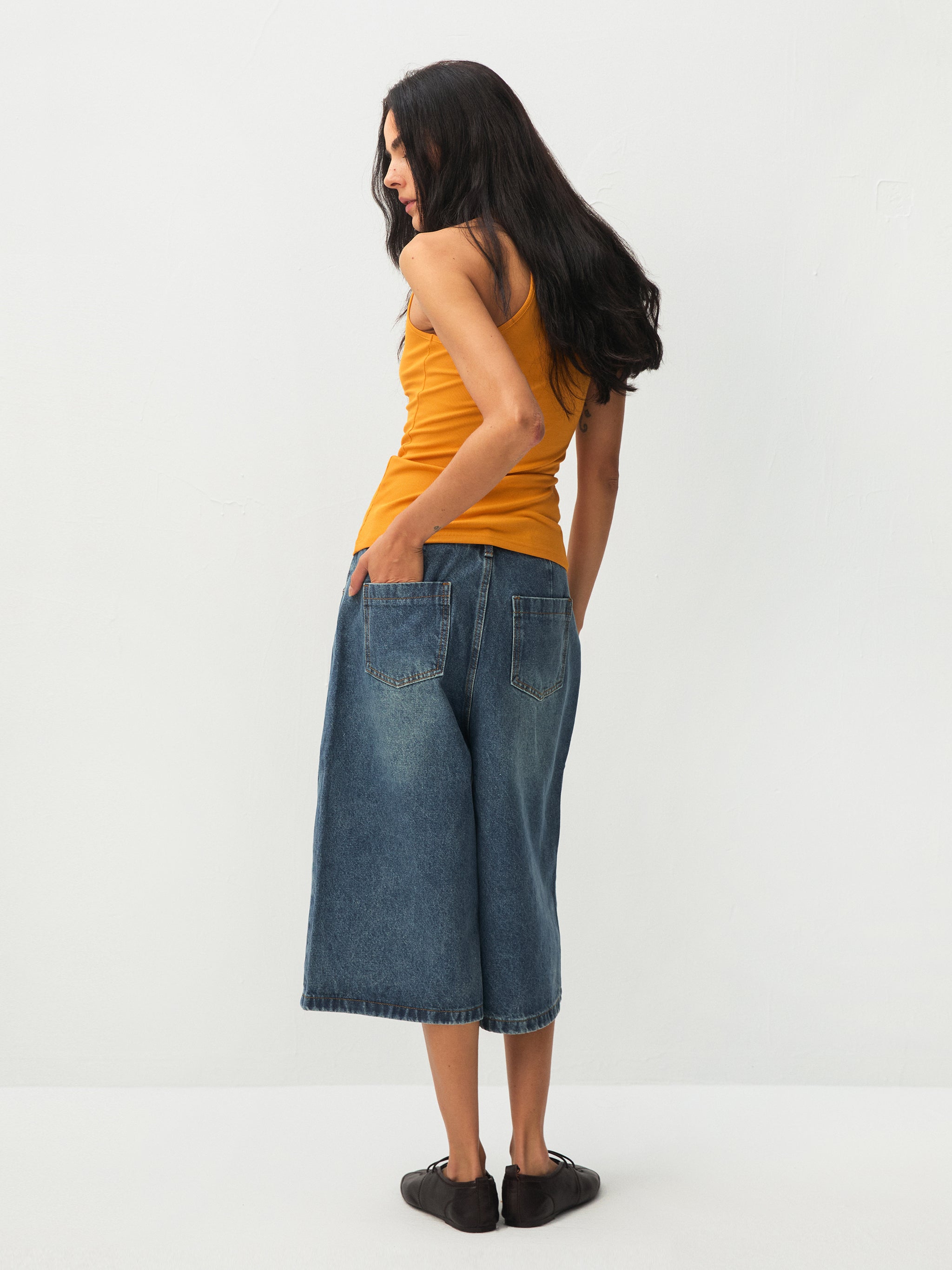 Loose Fit Knee-Length Denim Shorts-6