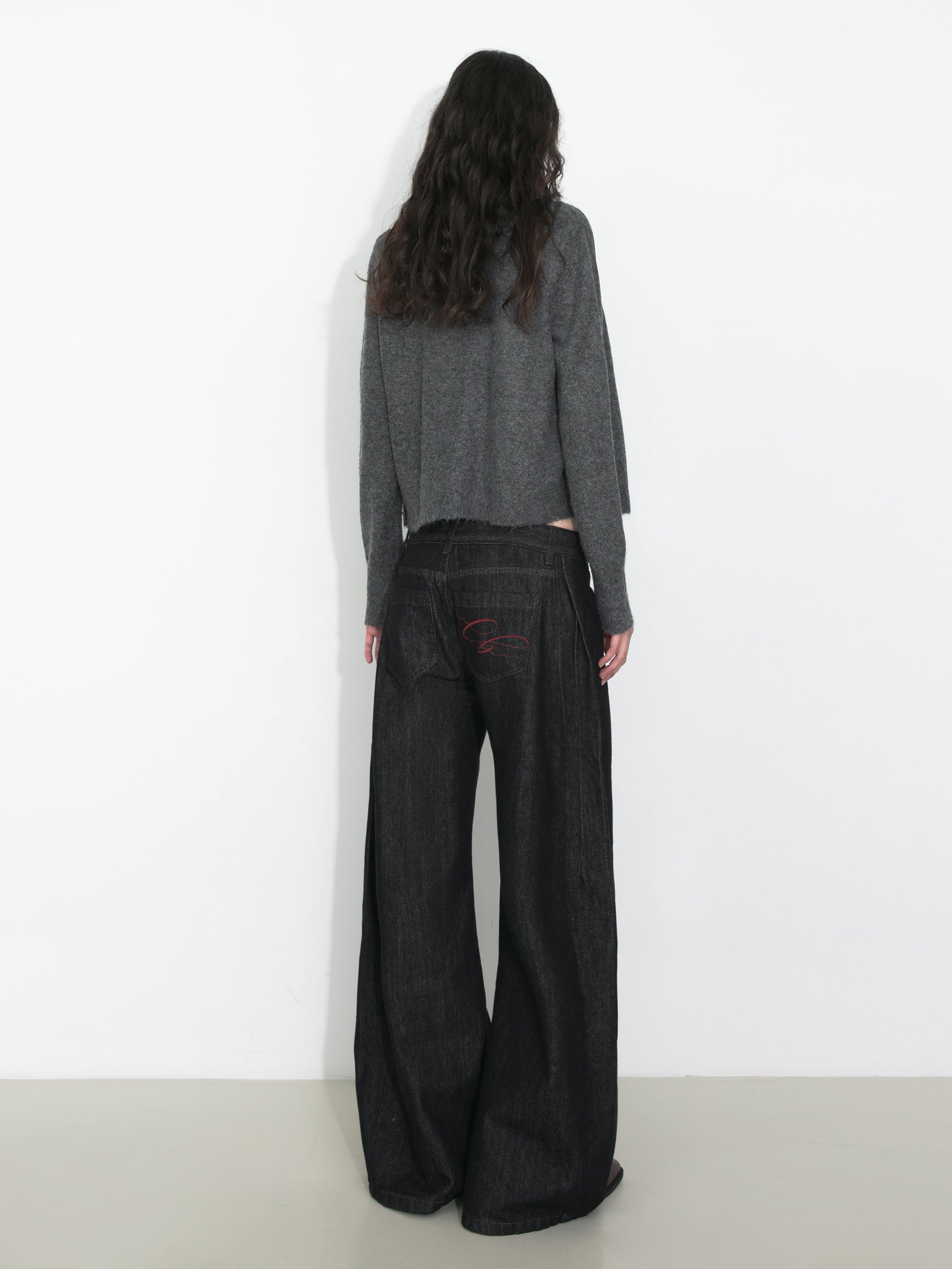 Crewneck Knit Button-Up Cardigan-6