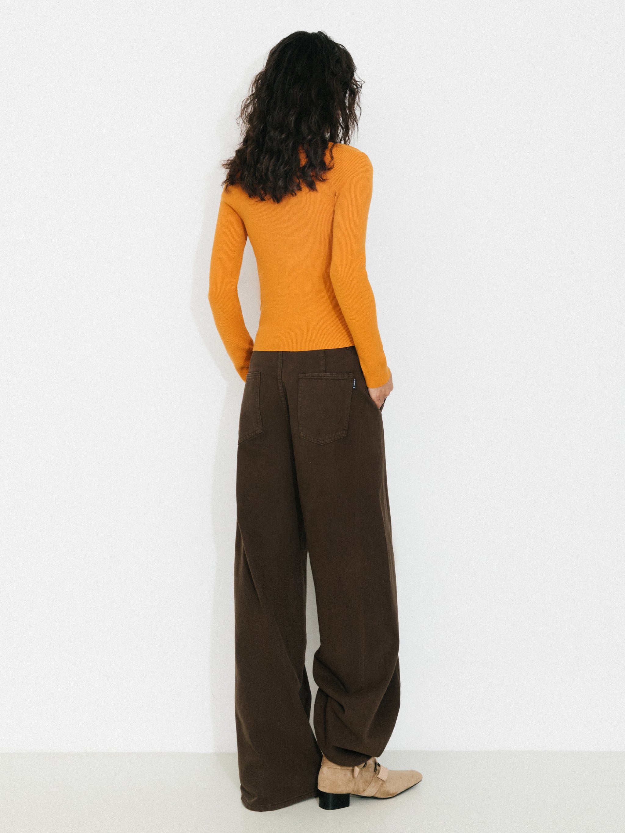Layered Look Halter Neck Slim-Fit Knit Cardigan-6