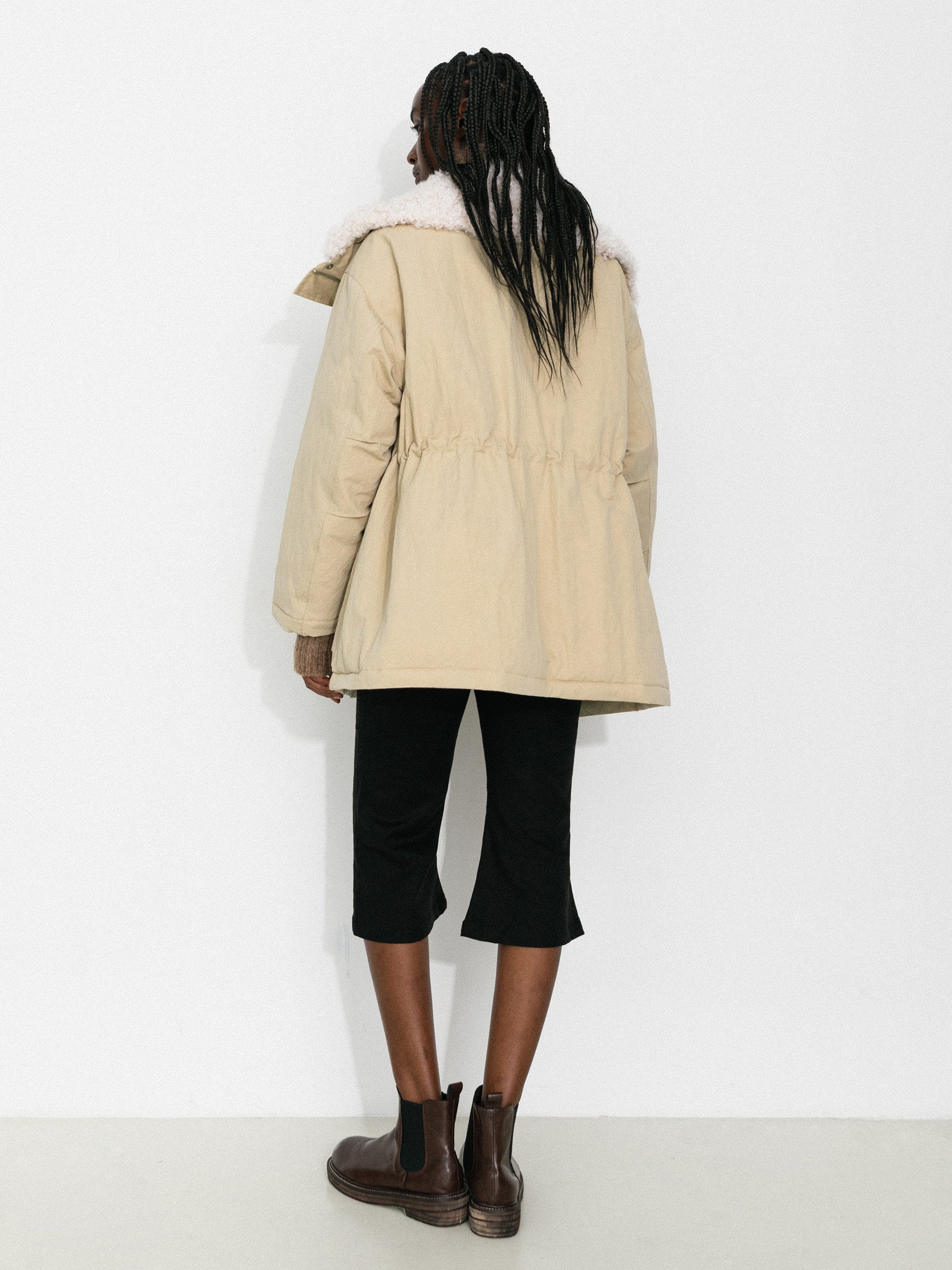 Loose-Fit Reversible Shearling Workwear Jacket-6