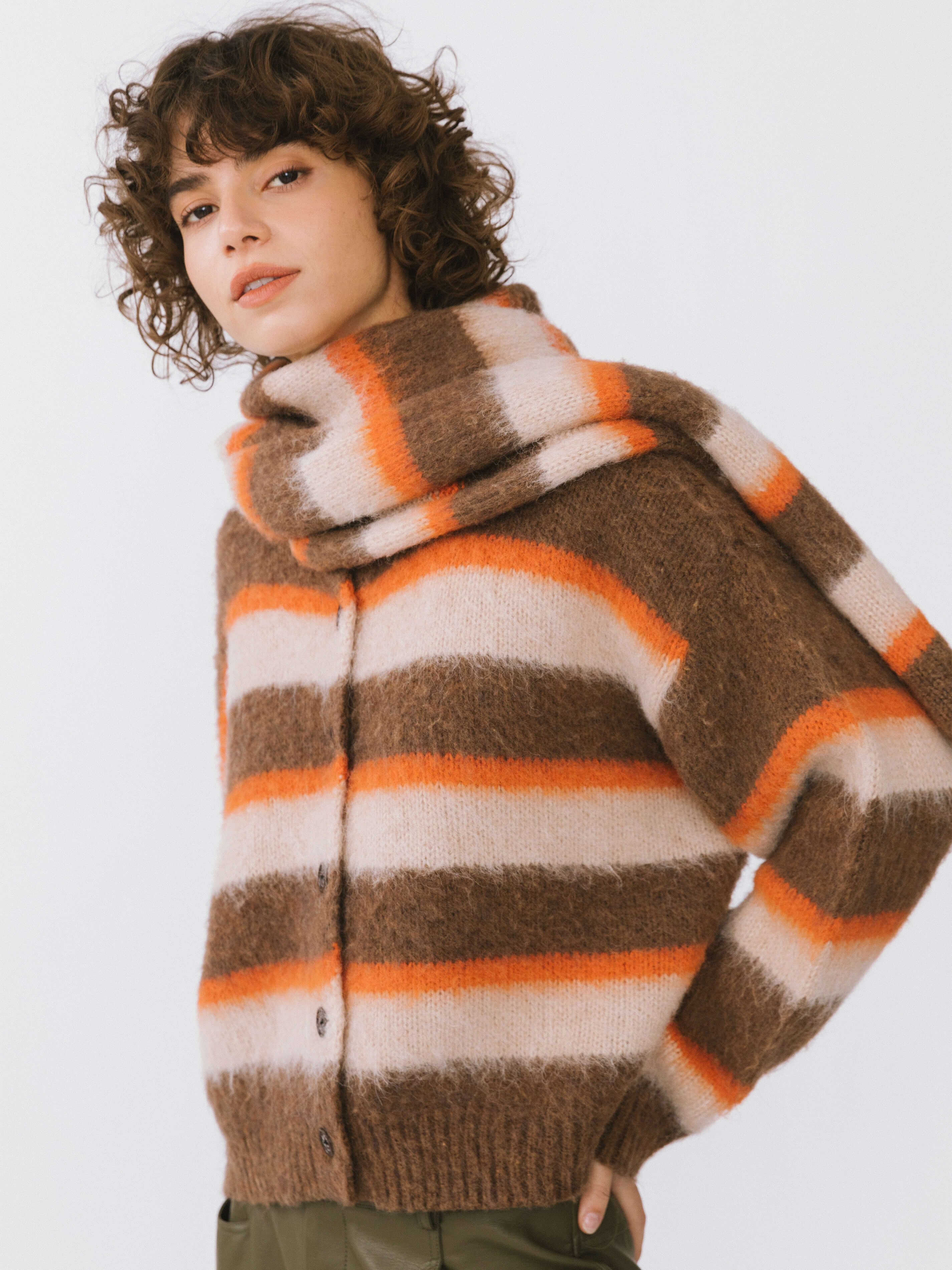 Striped Color Block Wool Knit Cardigan With Scarf-10