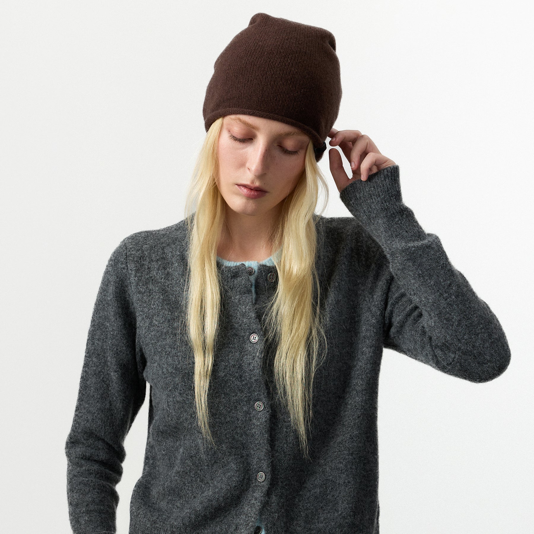 CUBIC 100% Wool Knit Beanie-7