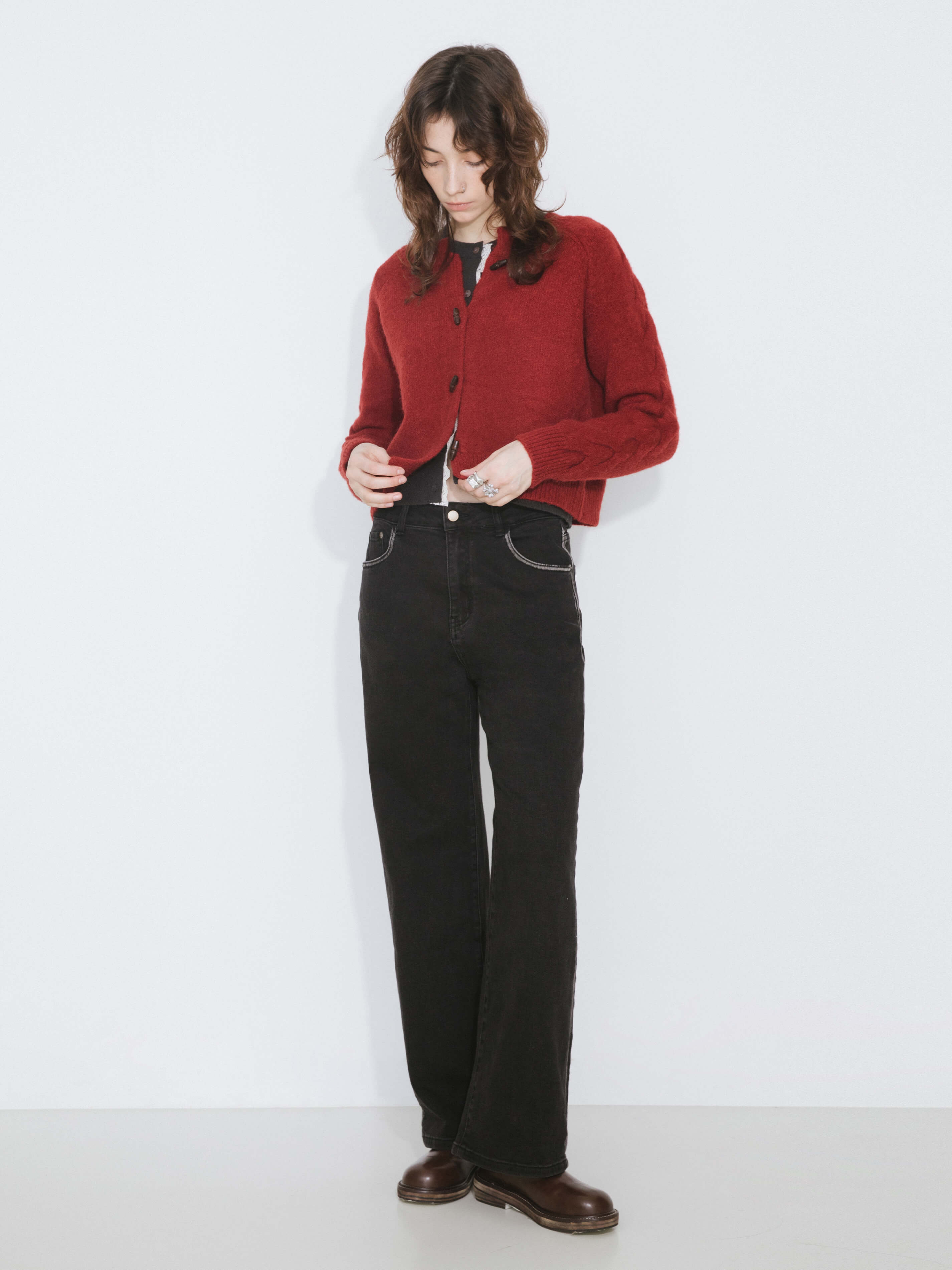Crew Neck Short Knit Cardigan-8
