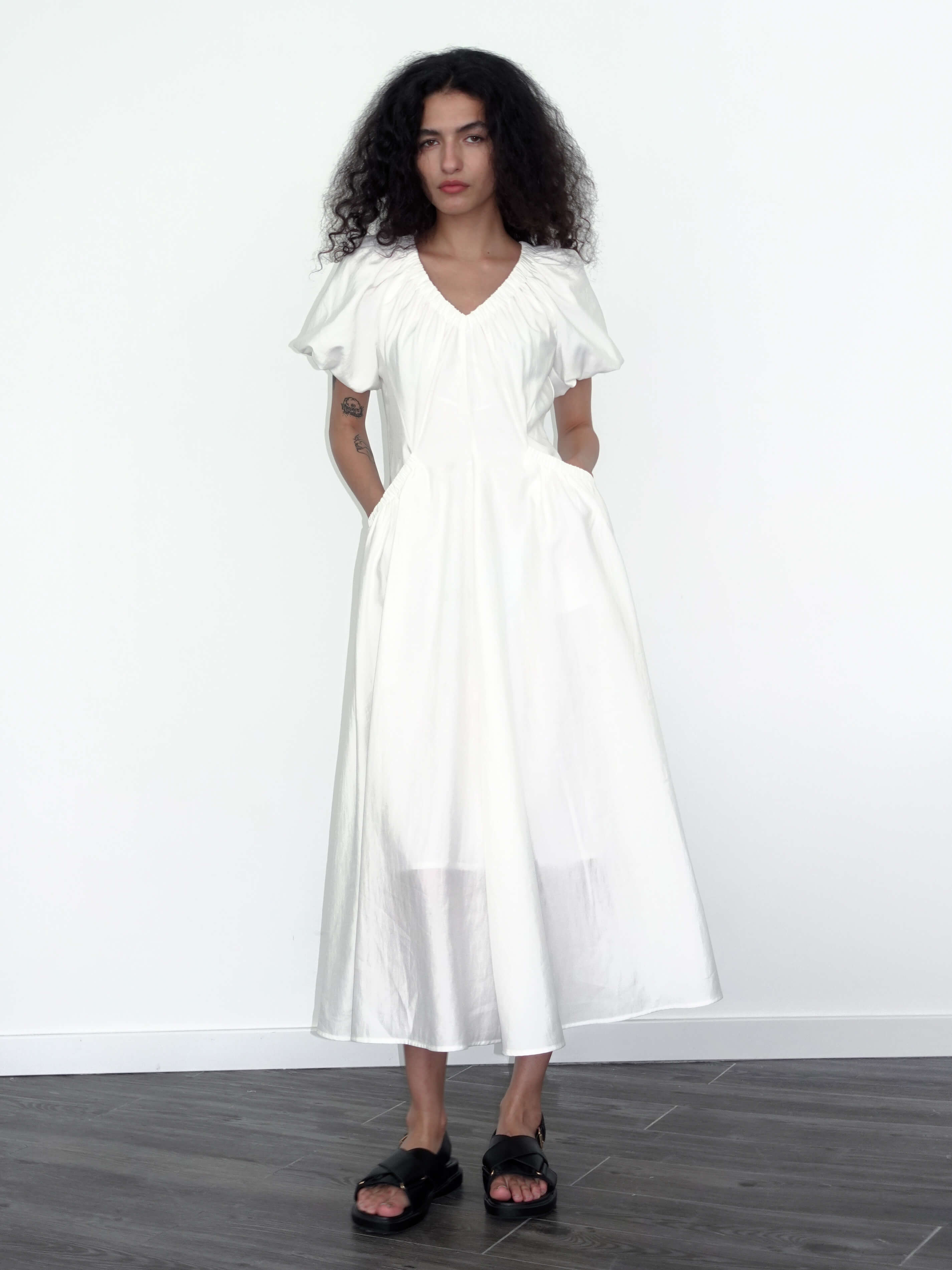 V-neck Pleated Puff Sleeve Dress-7
