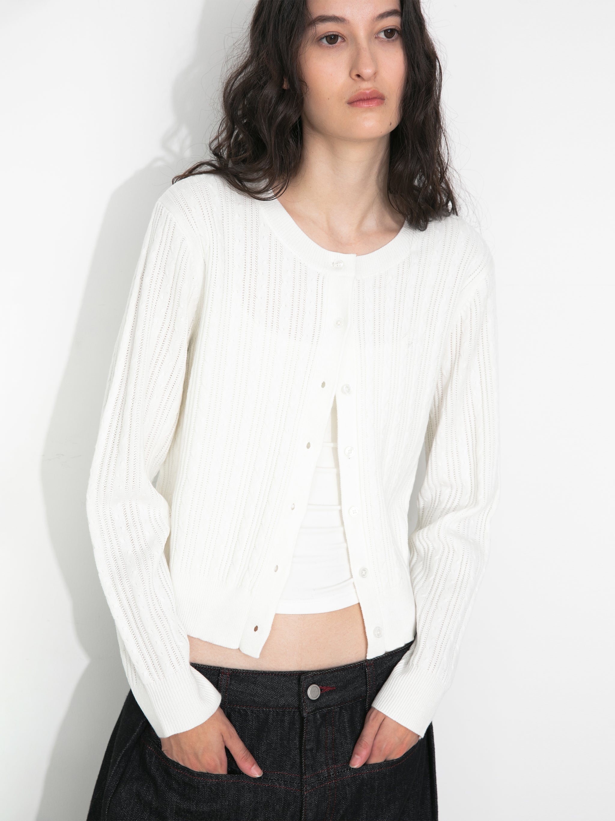 Cable-Knit Cropped Cardigan-7