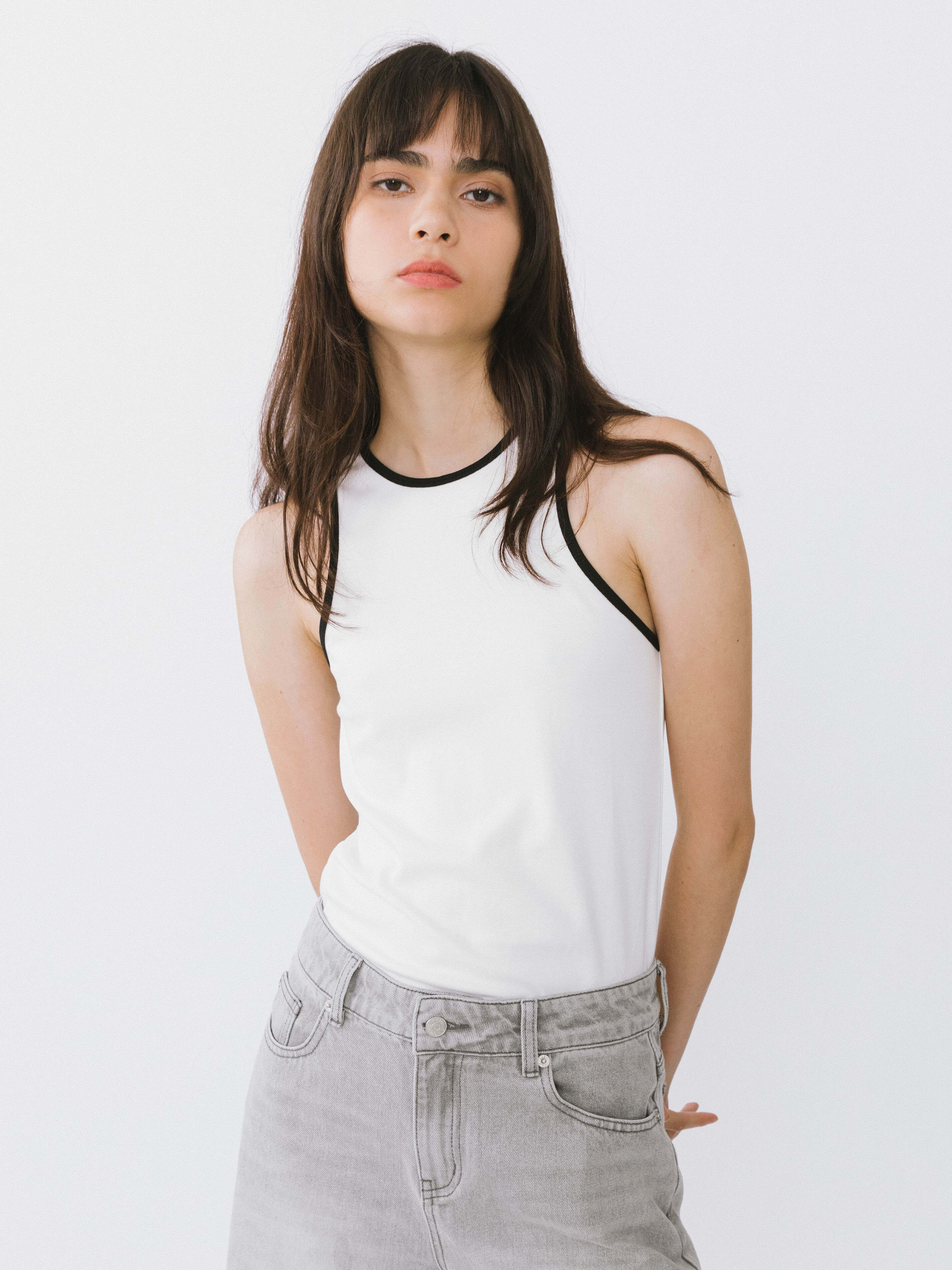 Contrast Cutaway Tank Top-7