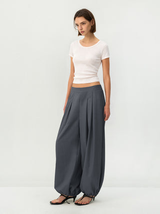 CUBIC Pleated Balloon Pants