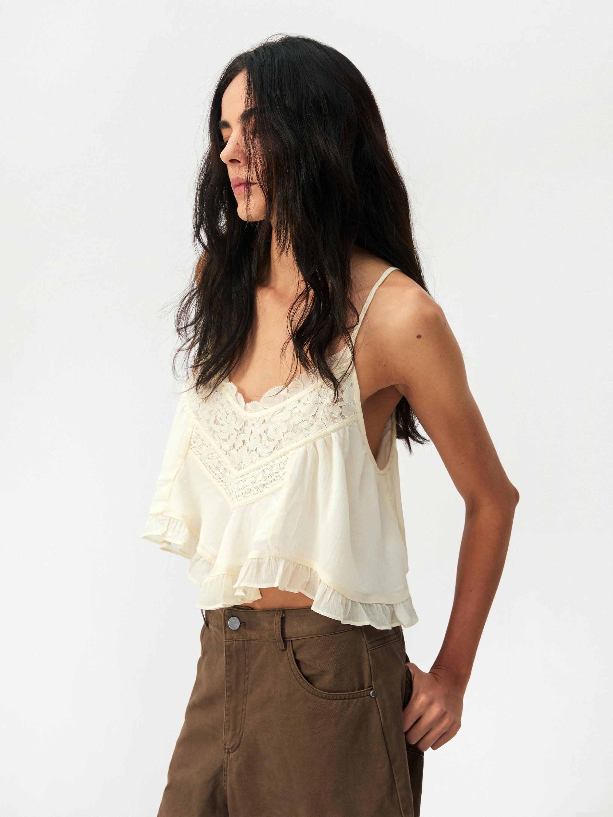 CUBIC Lyocell Lace Ruffled Camisole-7