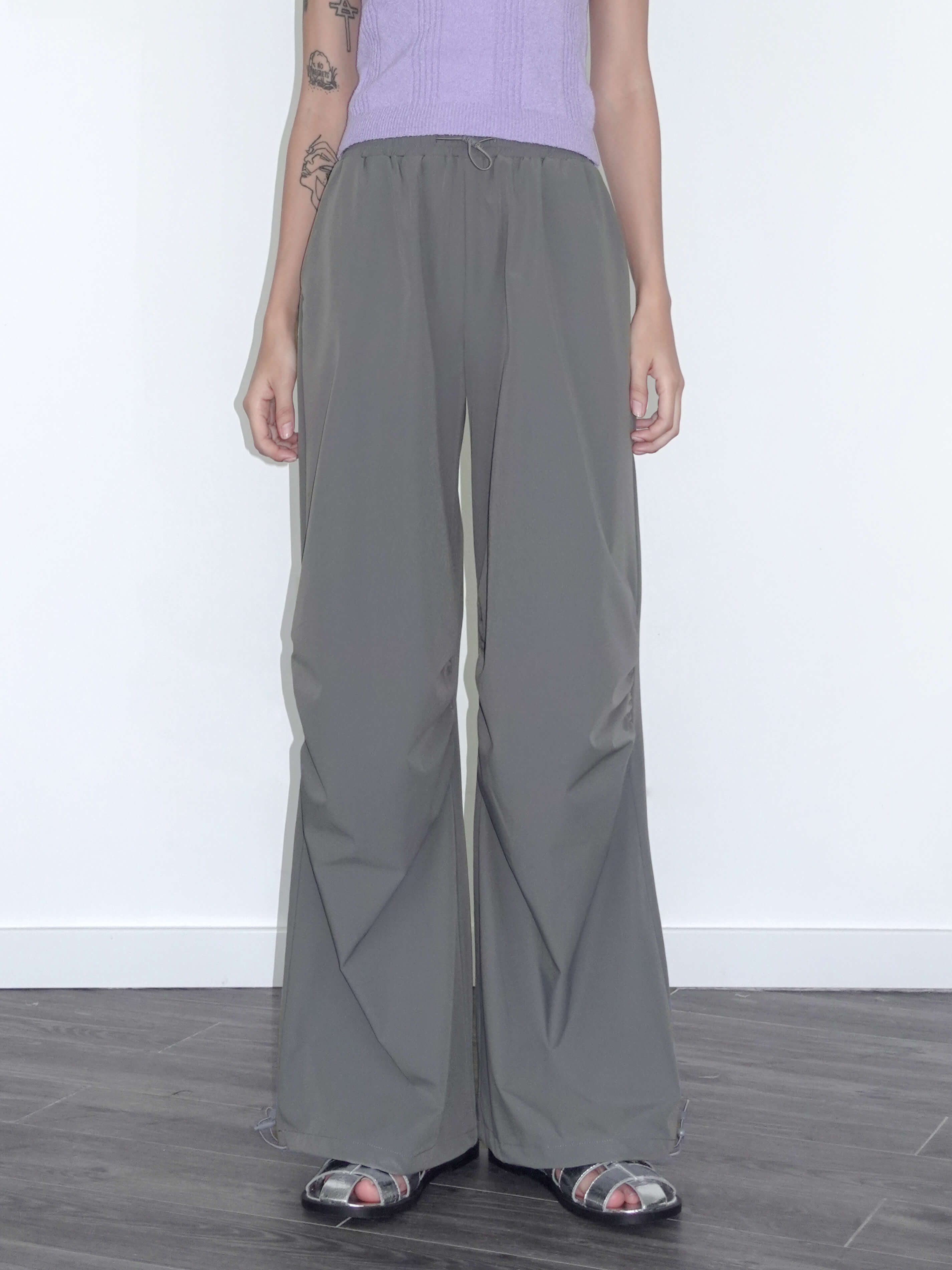 Loose Parachute Trousers with Elastic Waist-8