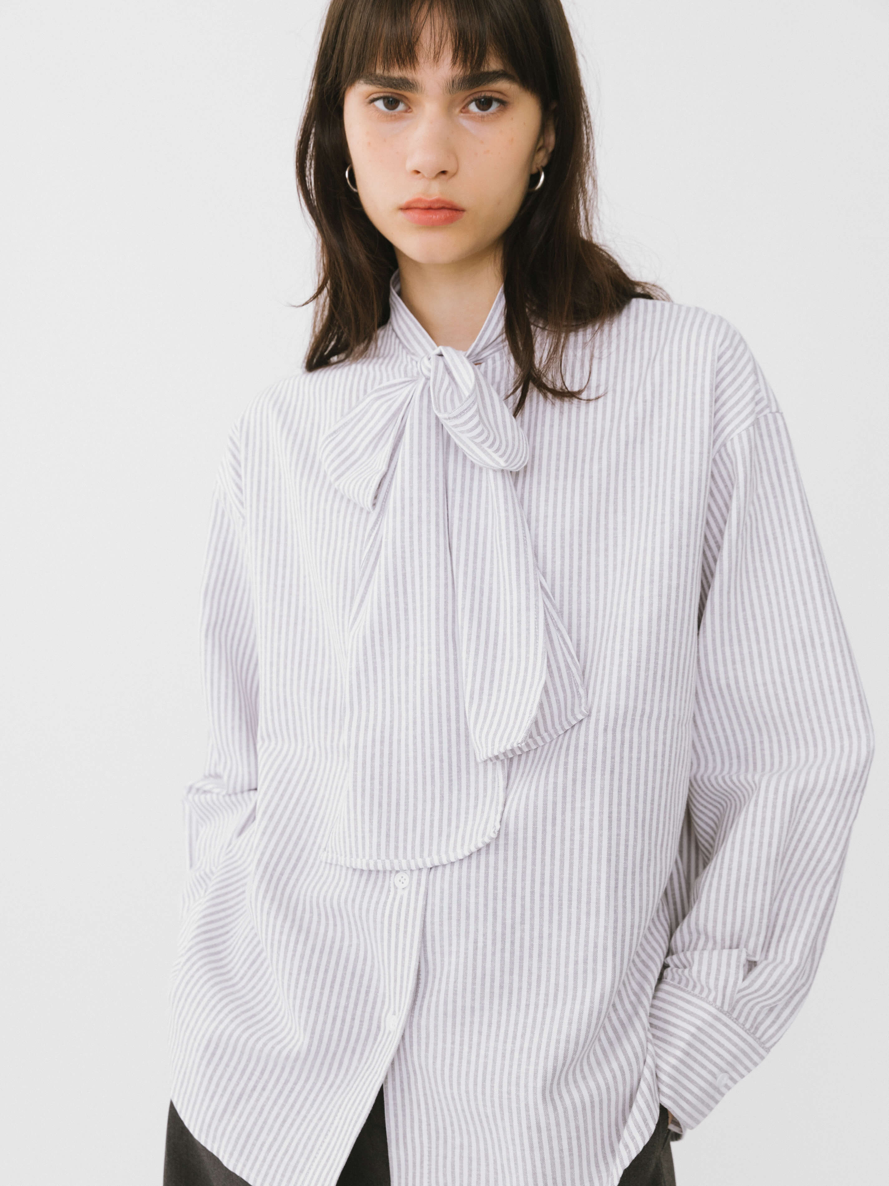 Pinstripe Long Sleeves Shirt with Tie Down Collar-5