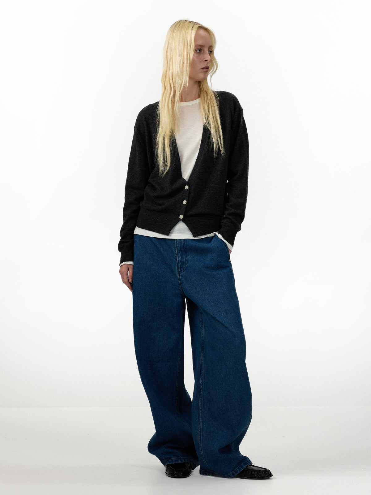 CUBIC 100% Wool V Neck Cardigan-7