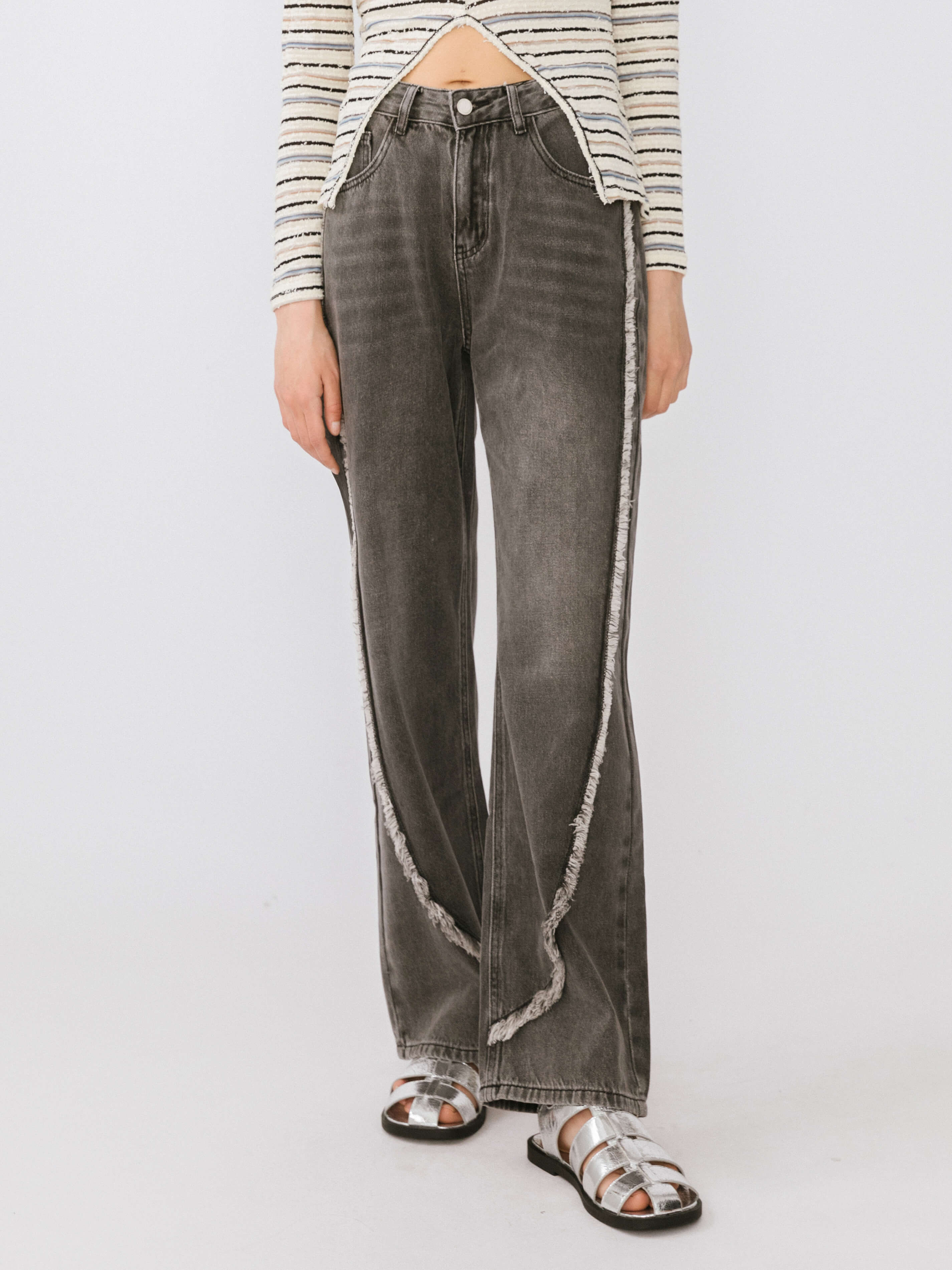 Straight Leg Distressed Detailed Jeans-7