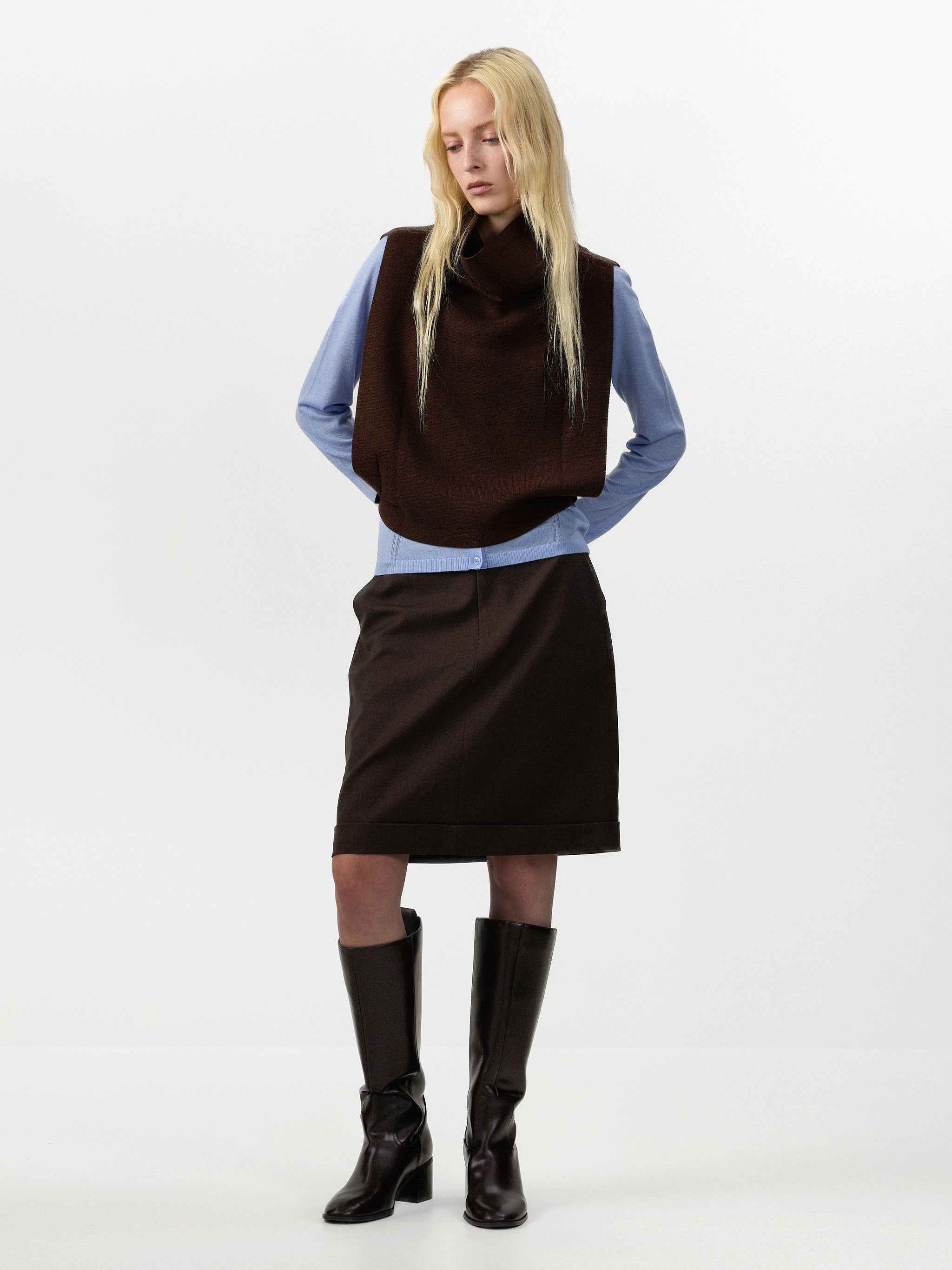 CUBIC Relaxed Sleeveless Knit Vest-7