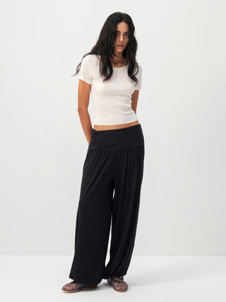 CUBIC Lyocell-Hemp Cropped Knit Top