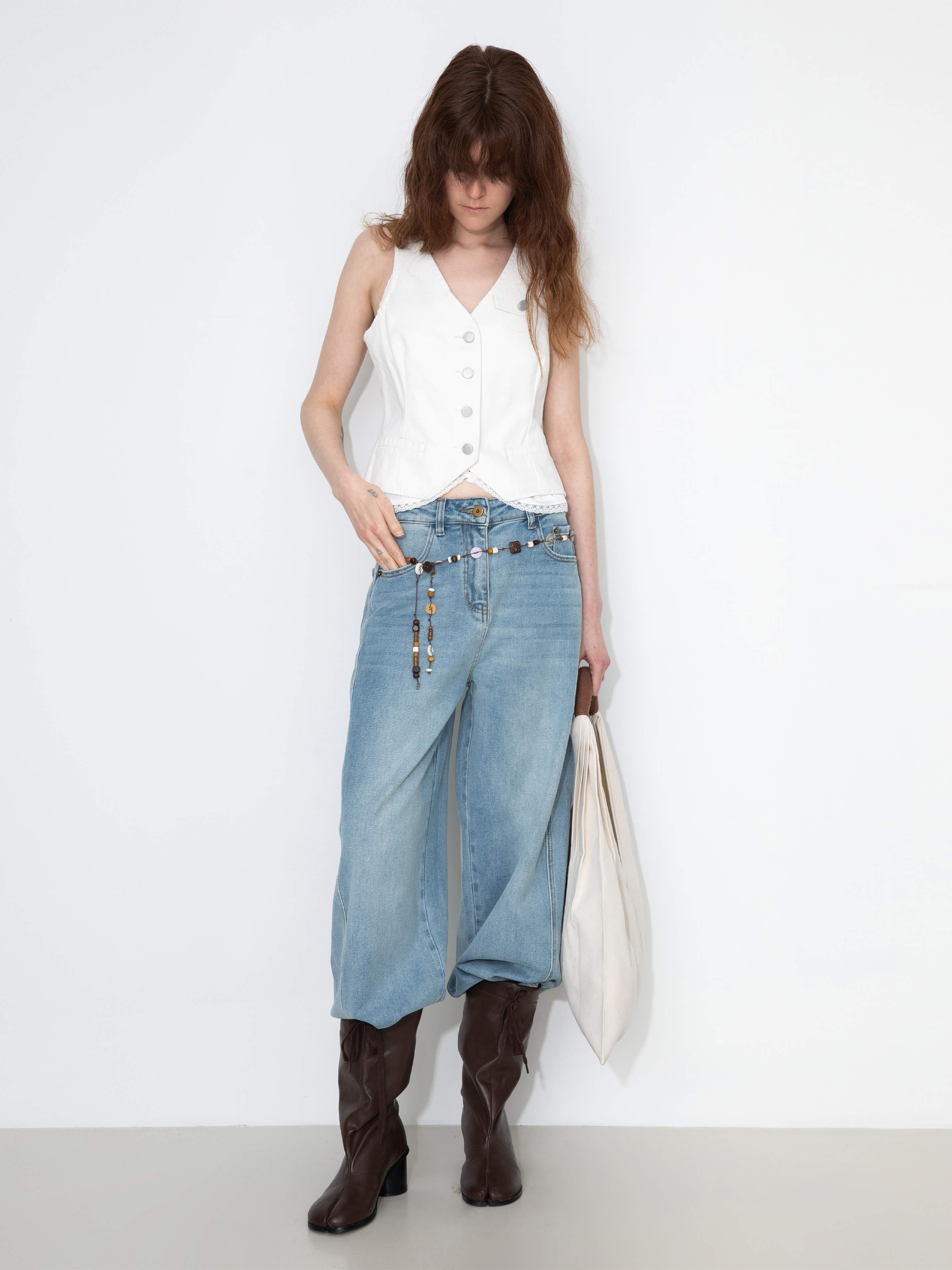 V-Neck Slim Fit Cropped Denim Vest-8