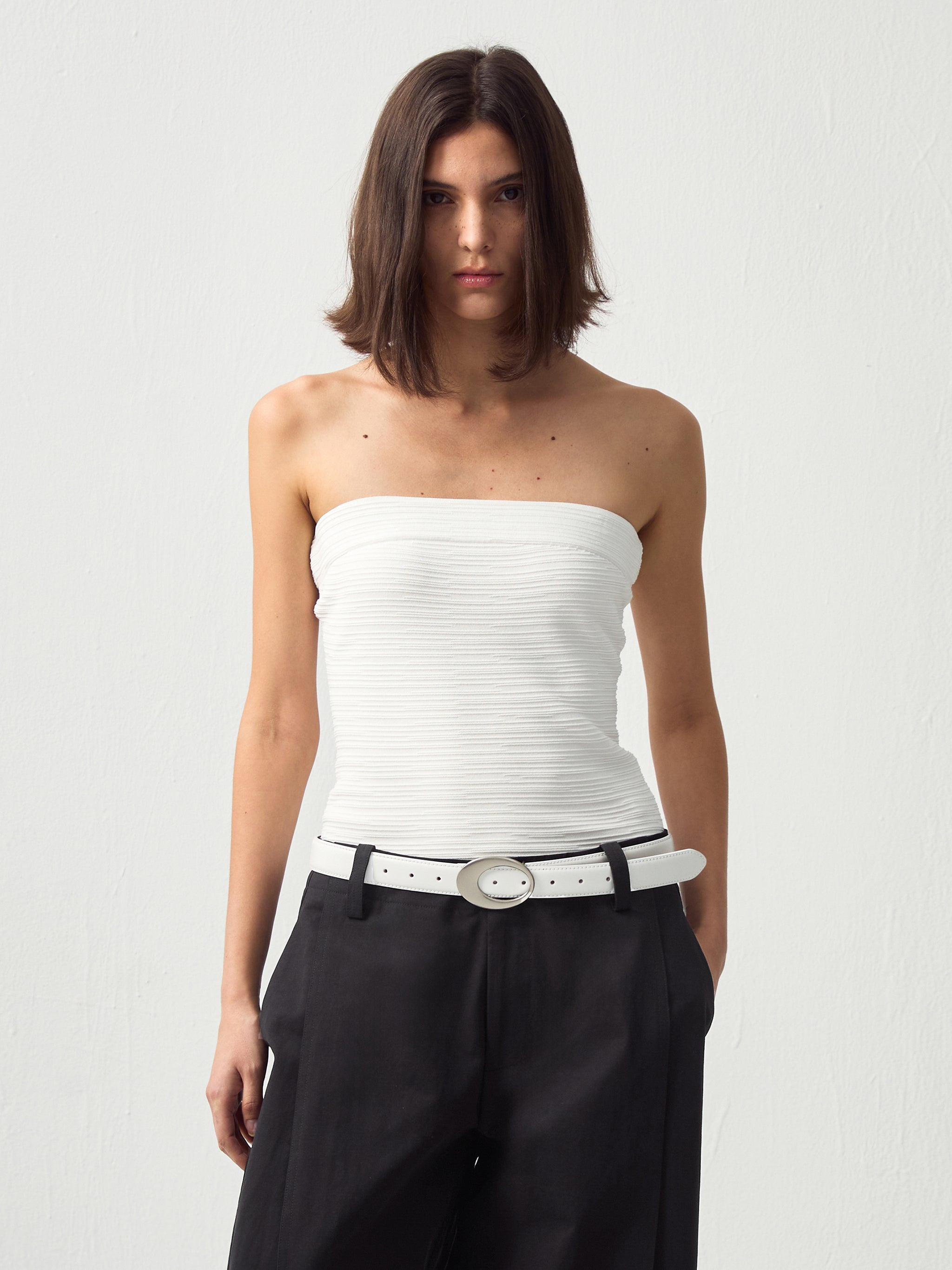Sculpted Textured Fitted Knit Top-7