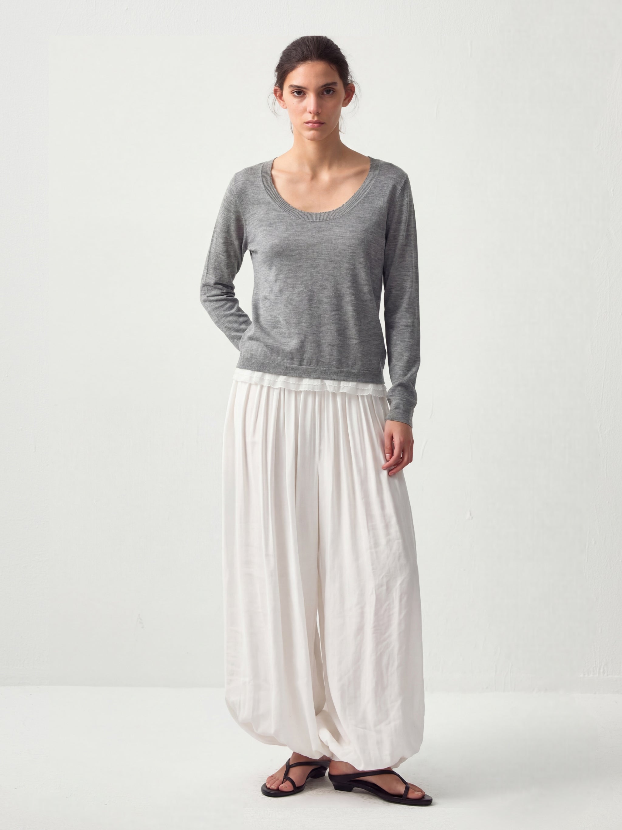 CUBIC Lace Trim Cropped Knit Top-8