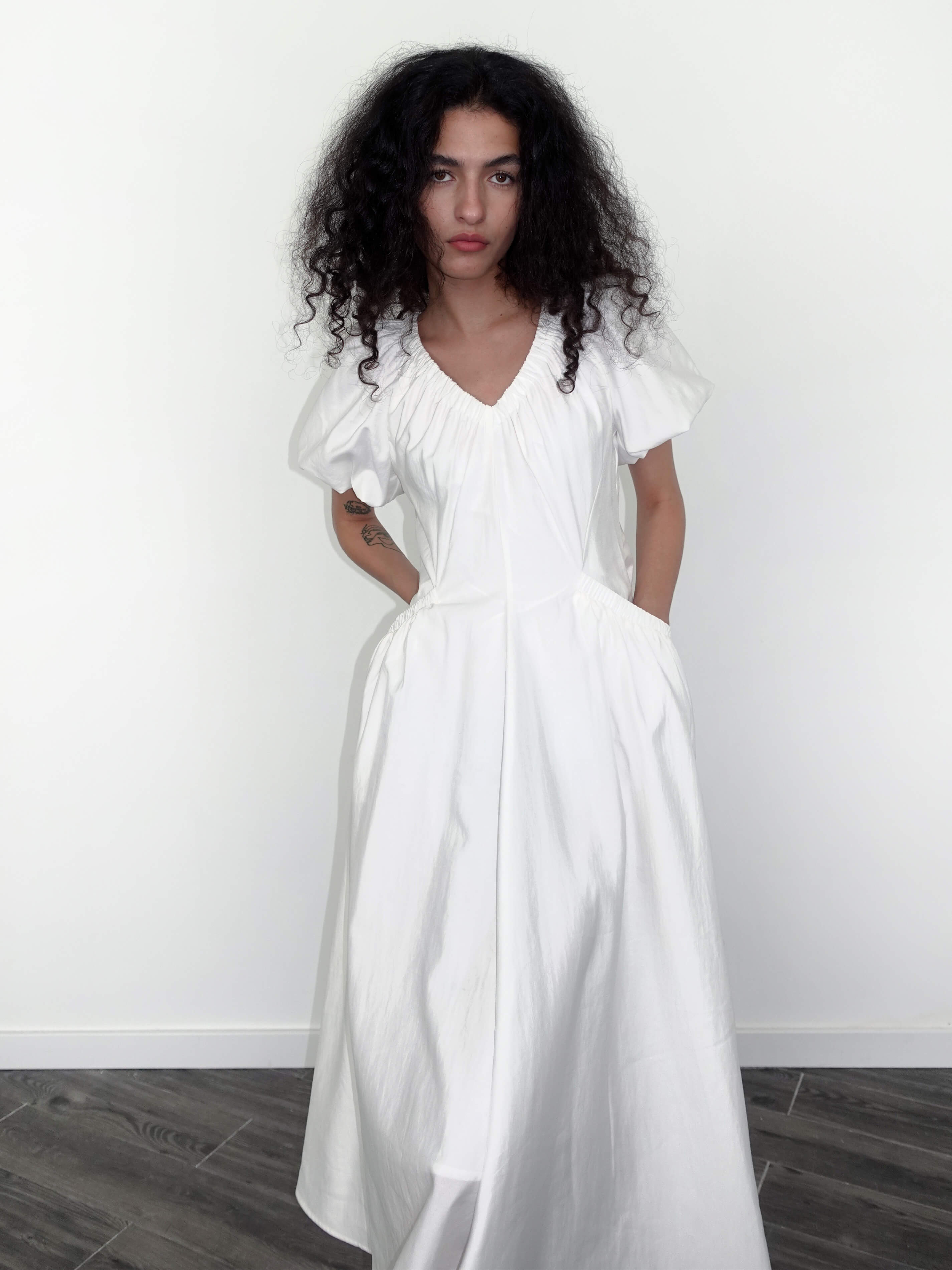V-neck Pleated Puff Sleeve Dress-8