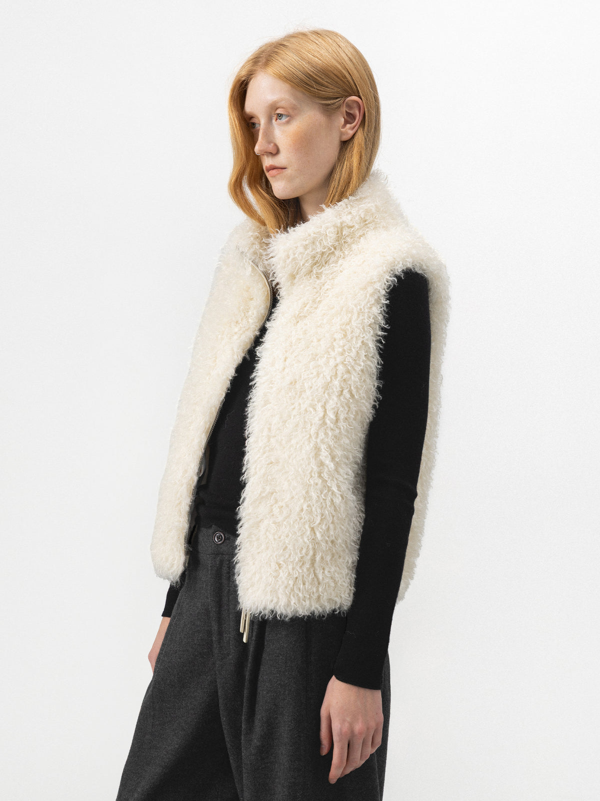 CUBIC Teddy Faux Fur Zip-Up Vest-8