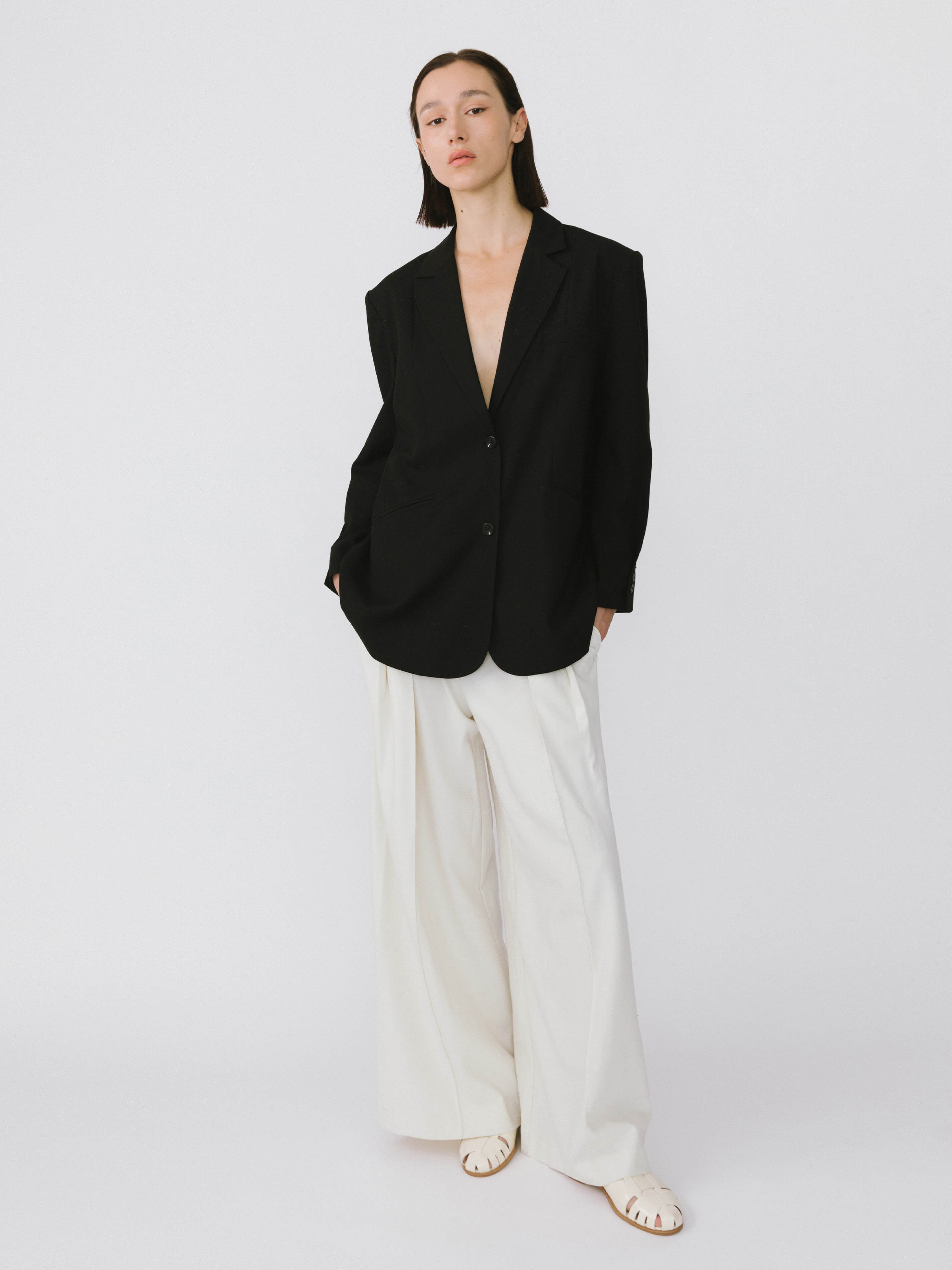 Oversized Shoulder Single Breasted Blazer with Wool Blend-9