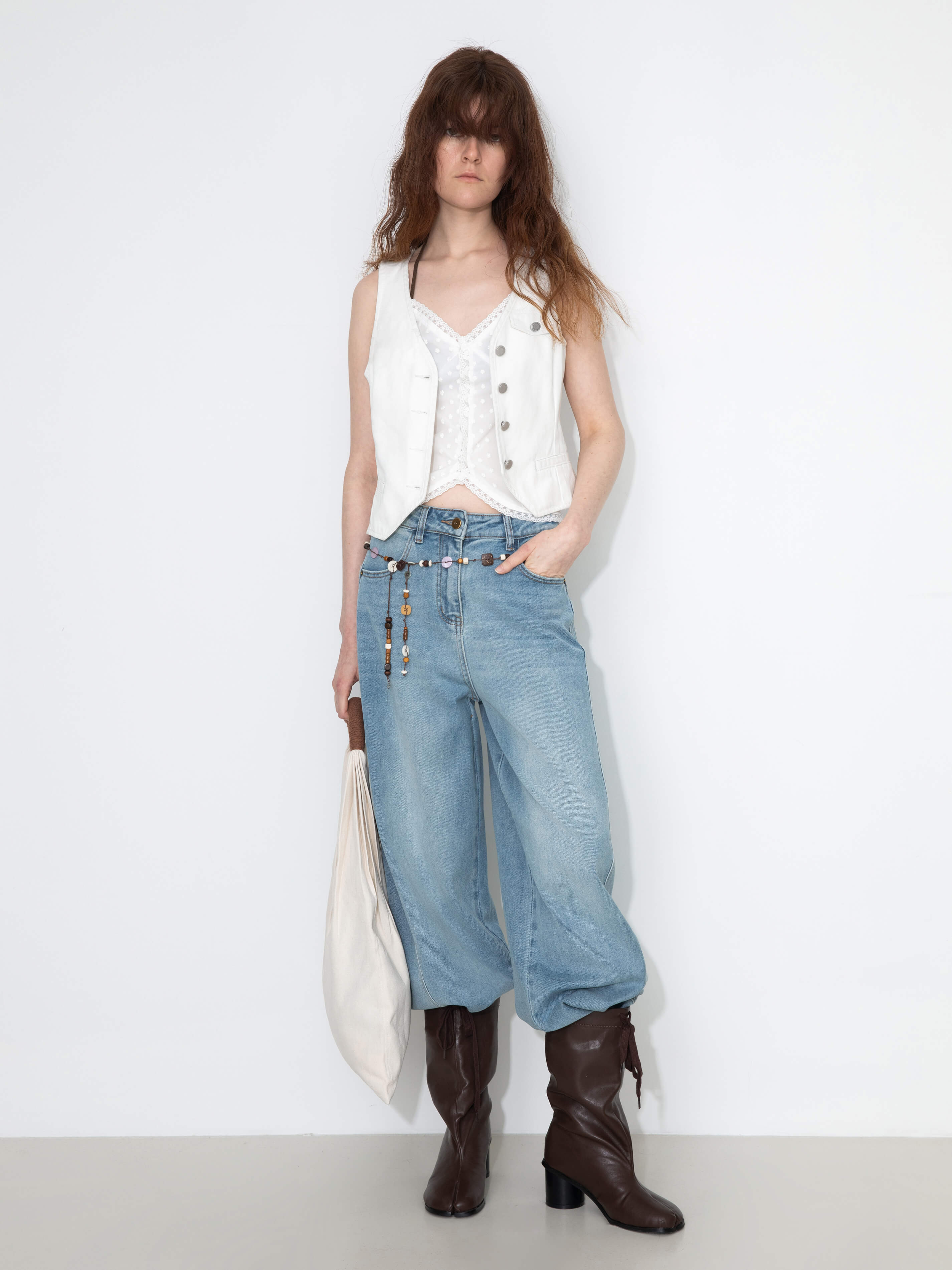 V-Neck Slim Fit Cropped Denim Vest-9