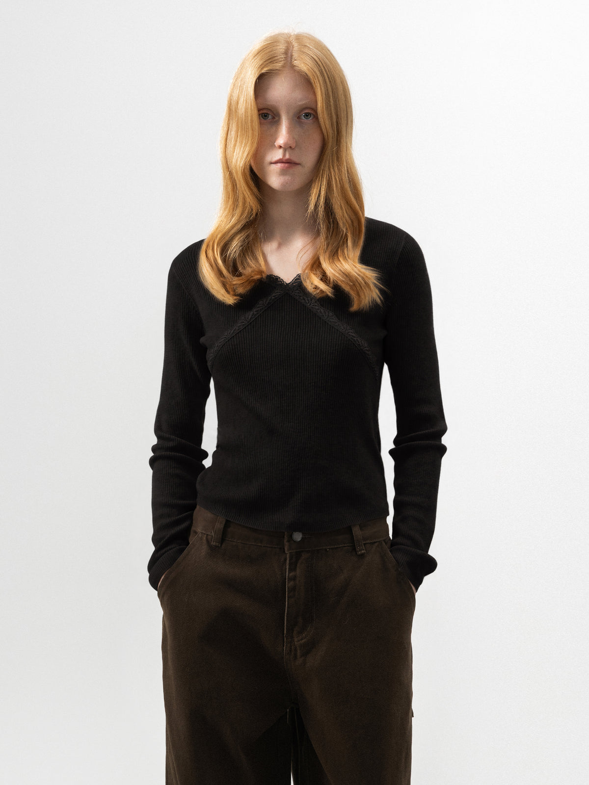 CUBIC Lace-Trim Ribbed Fitted Top-8