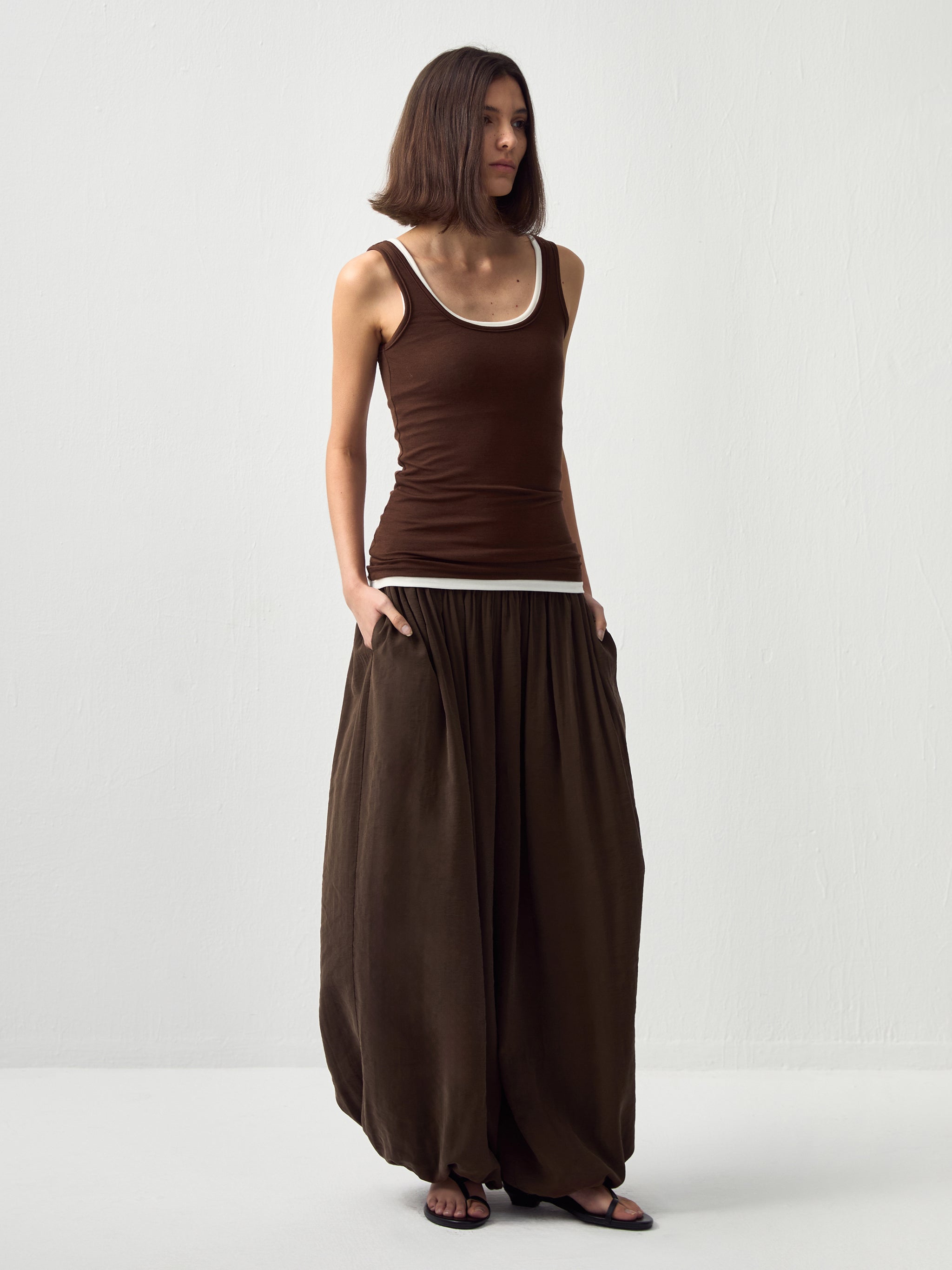CUBIC Pleated Lantern Pants-8