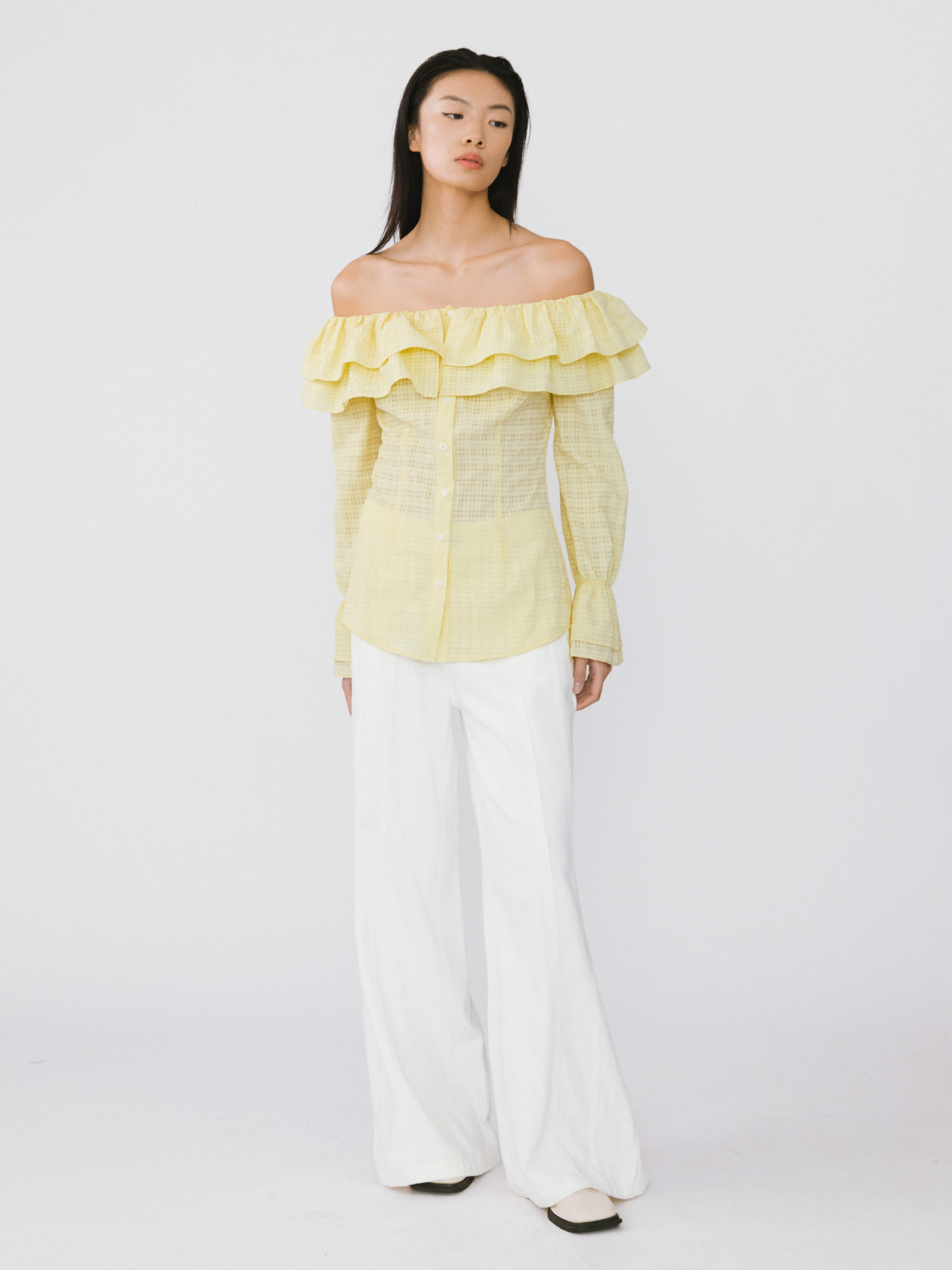 Frills Volume Off Neckline Shirt-8