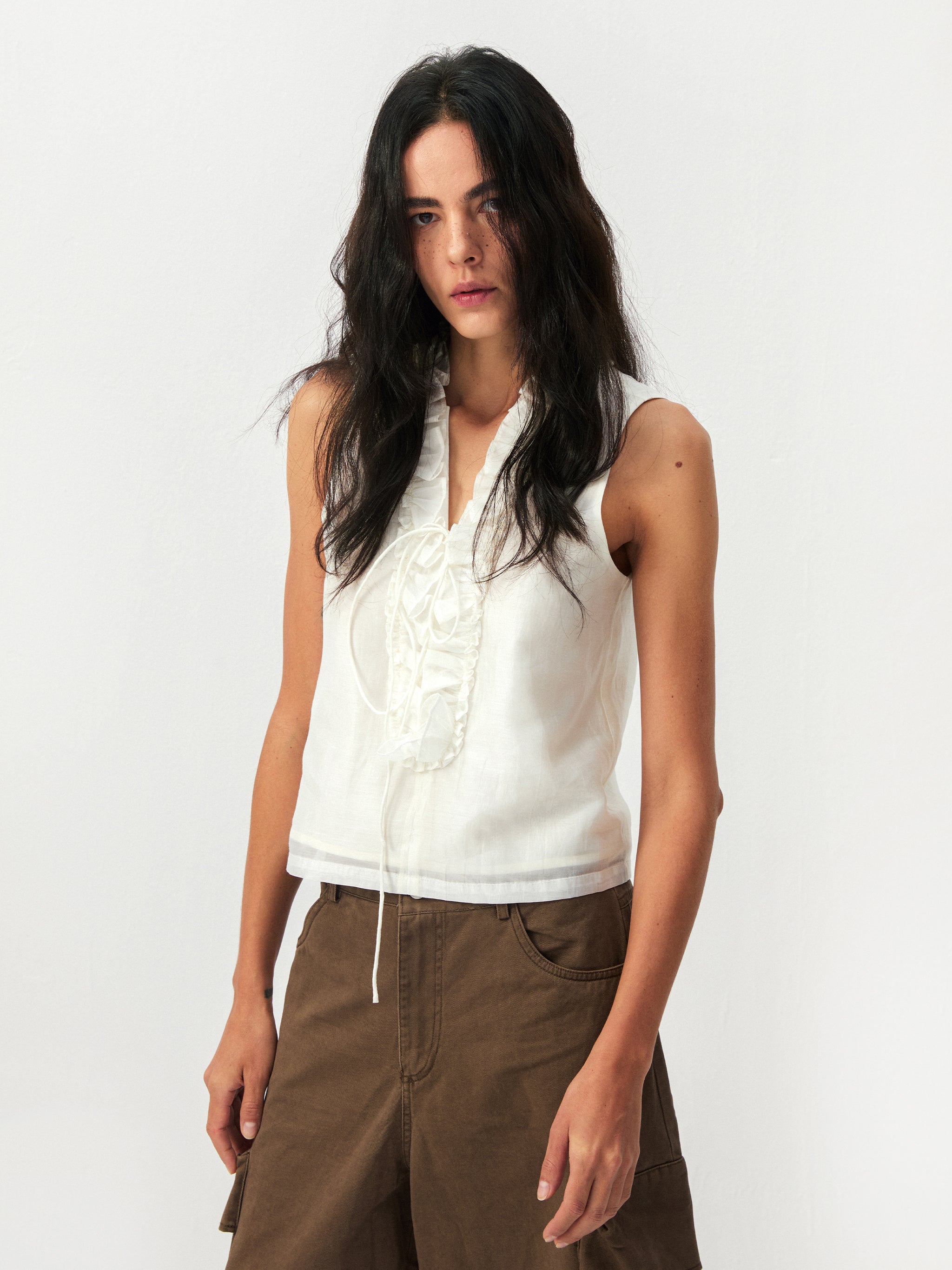 CUBIC Ruffled V-Neck Sleeveless Blouse-8