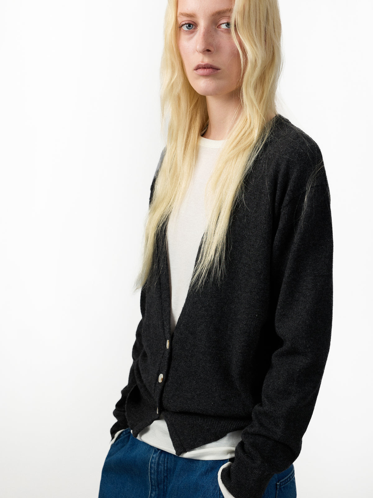 CUBIC 100% Wool V Neck Cardigan-8