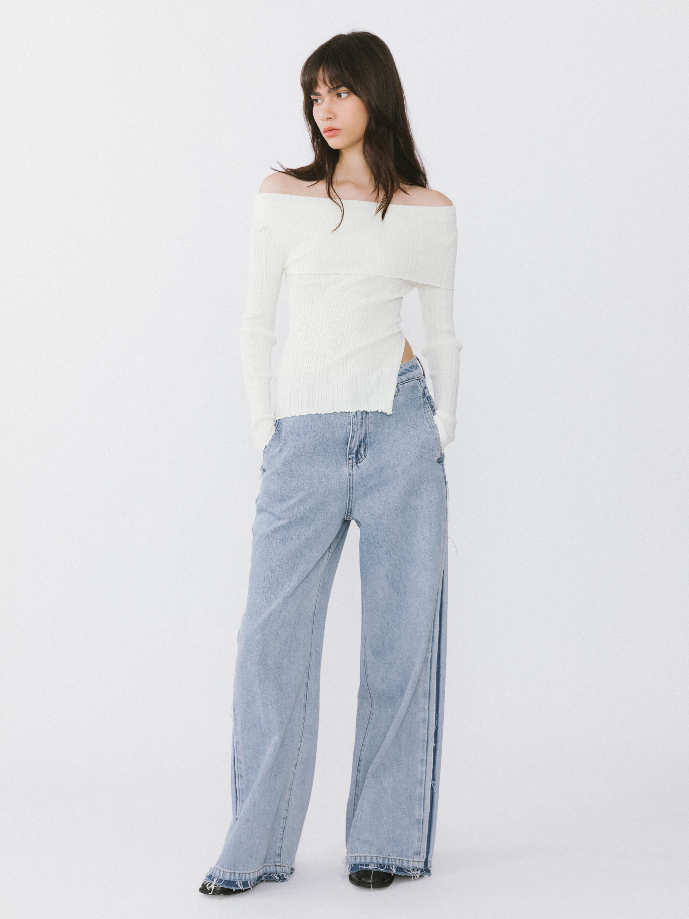 Off-Shoulder Long Sleeve Fitted Top-9