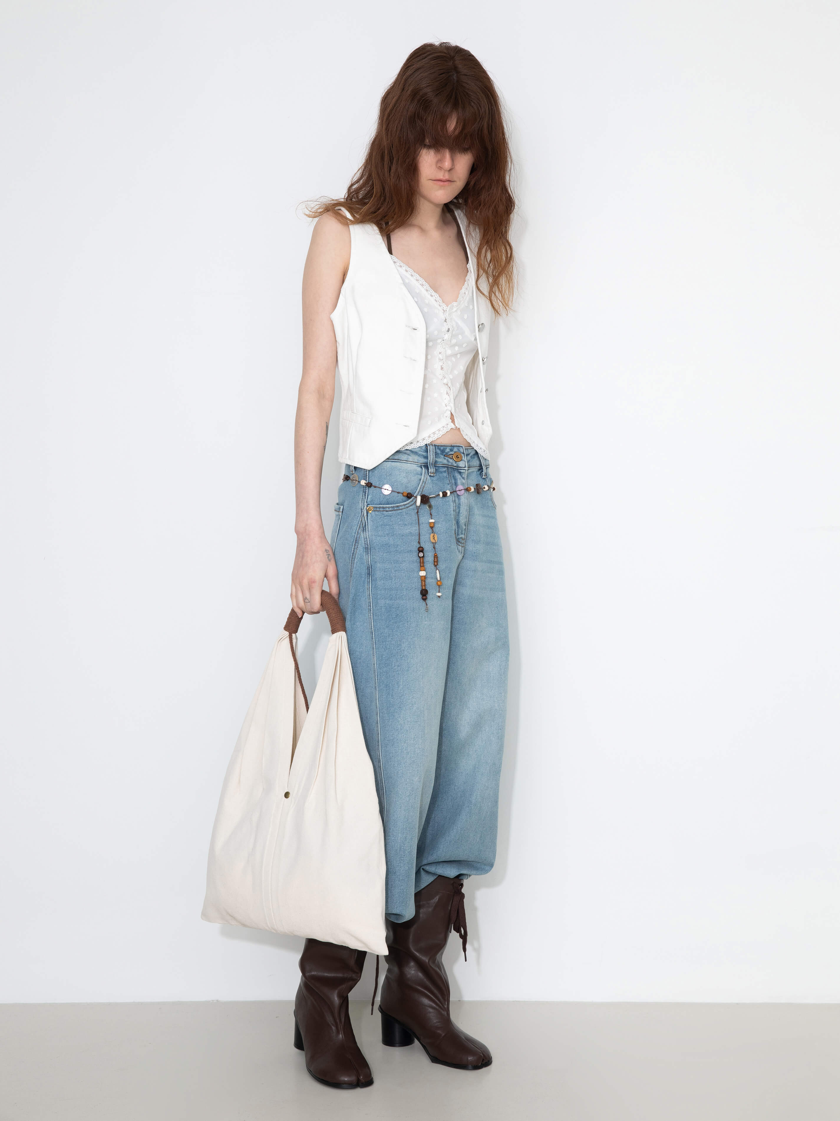 V-Neck Slim Fit Cropped Denim Vest-10