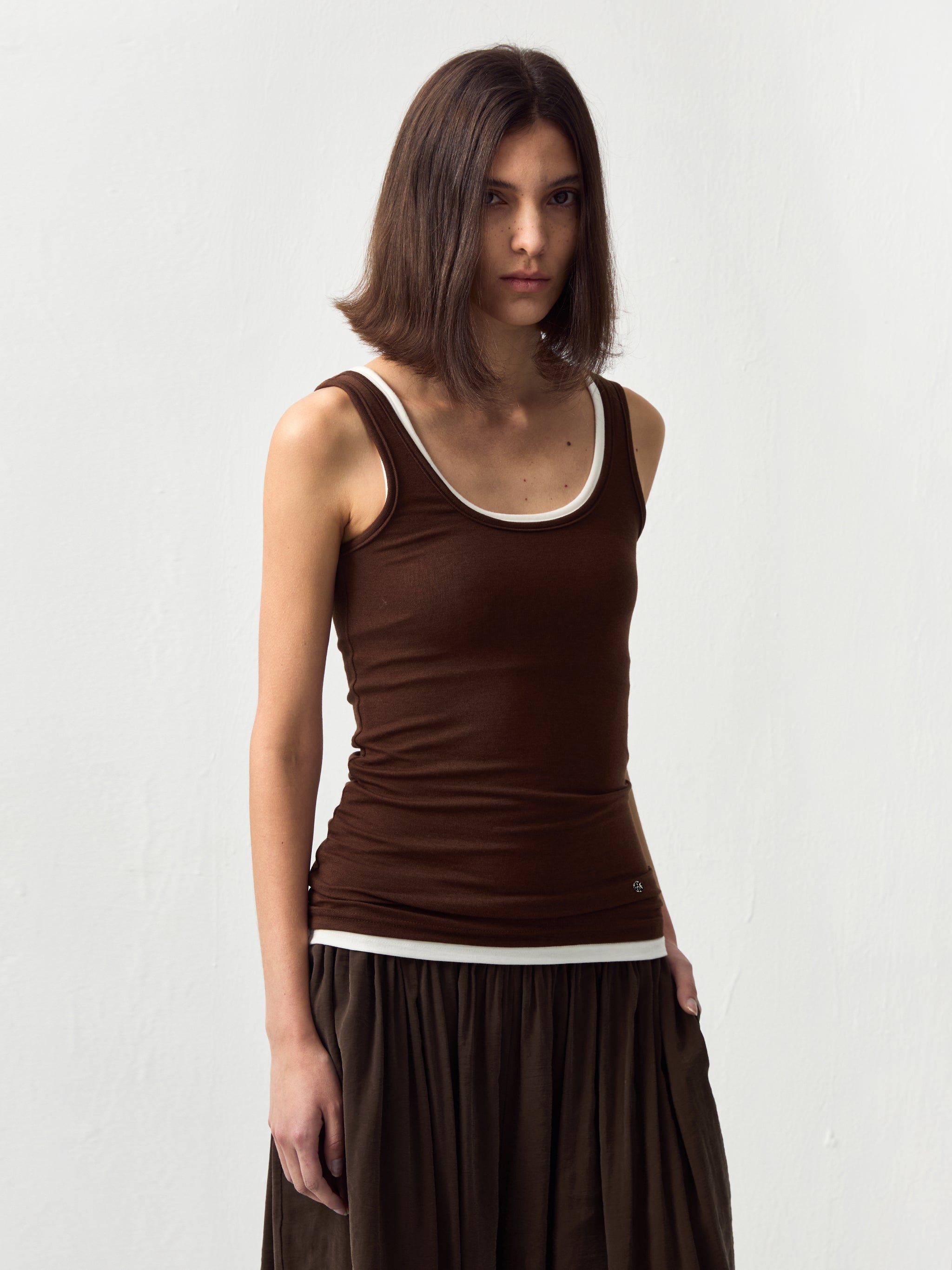 CUBIC Lyocell Wool Blend U-Neck Fitted Tank-9