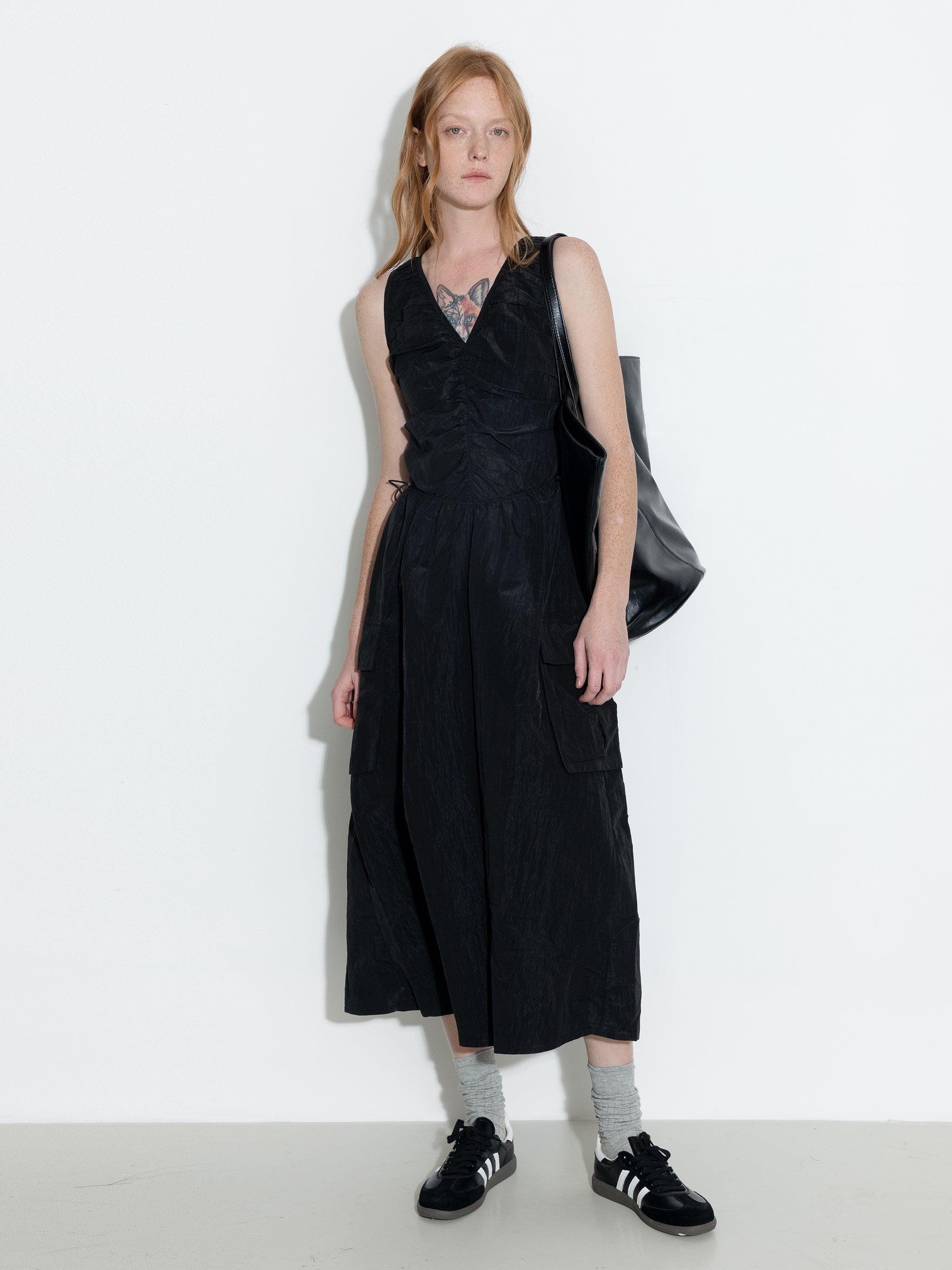 Drawstring Pleated V-Neck Sleeveless Dress-9