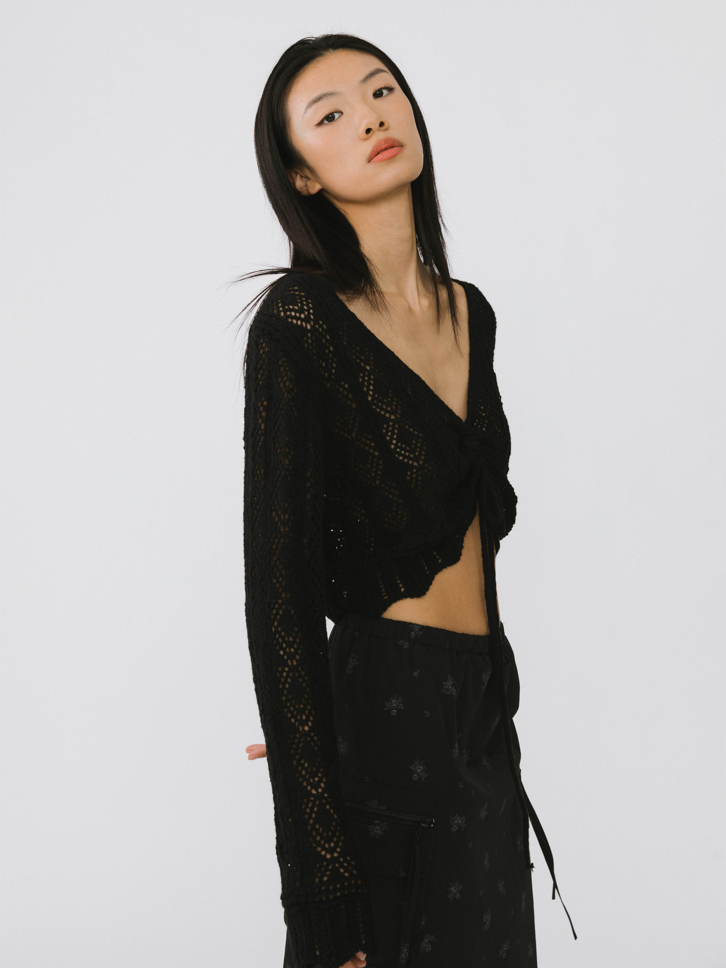 Thin Knit V-Neck Drawstring Top-10